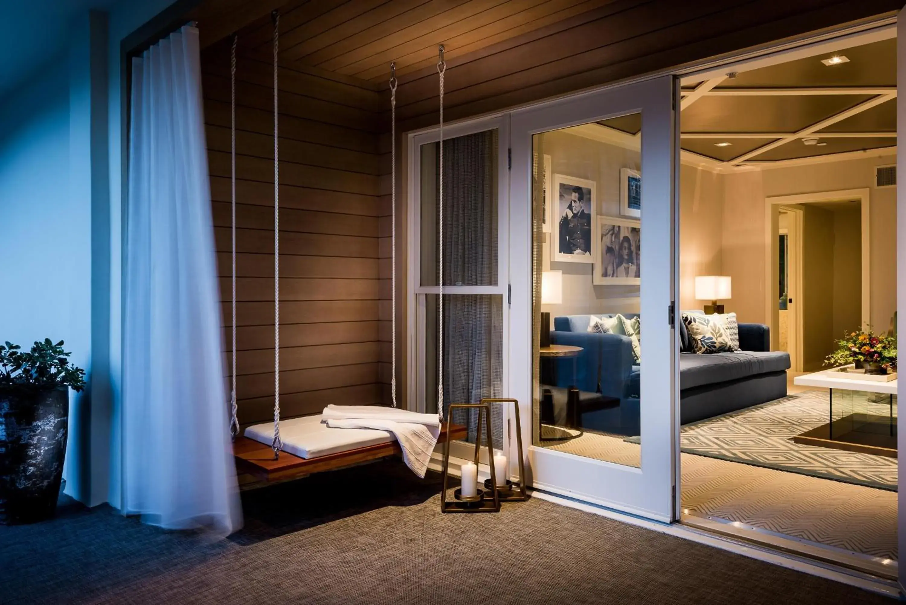 View (from property/room), Bed in Oceana Santa Monica, LXR Hotels & Resorts View (from property/room), Bed in Oceana Santa Monica, LXR Hotels & Resorts