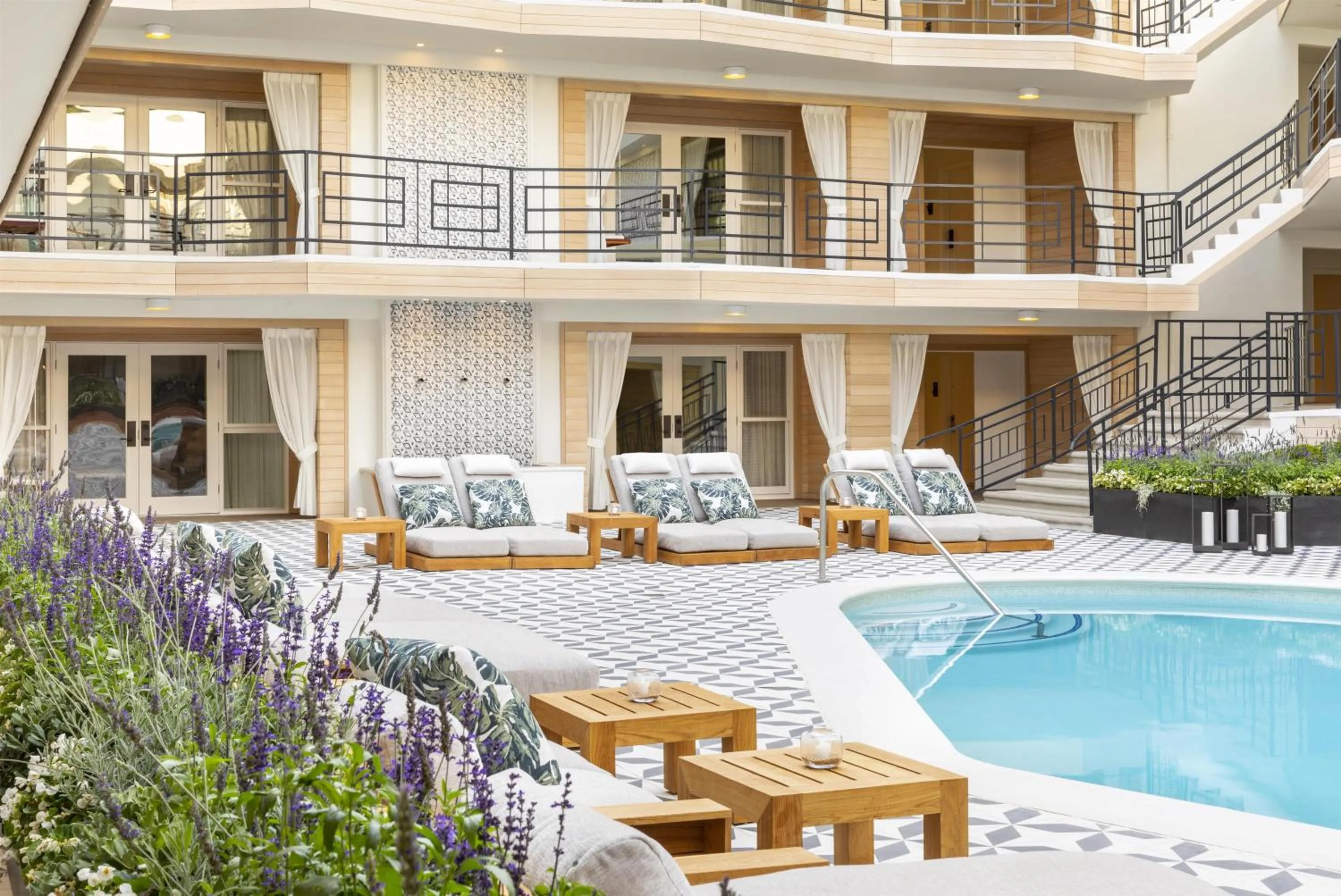 Pool view in Oceana Santa Monica, LXR Hotels & Resorts