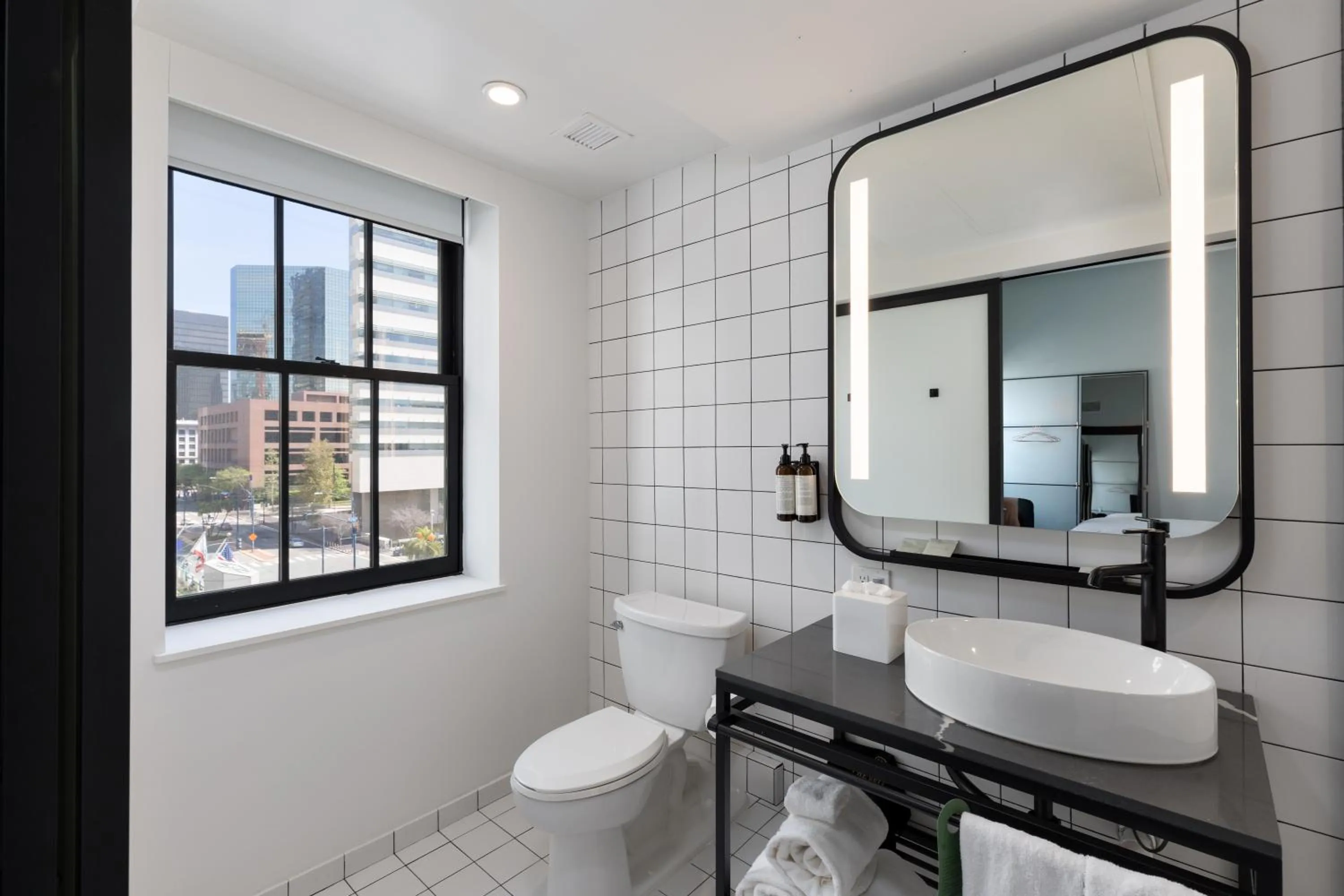 The Guild Hotel, San Diego Downtown, a Marriott Tribute Portfolio Hotel