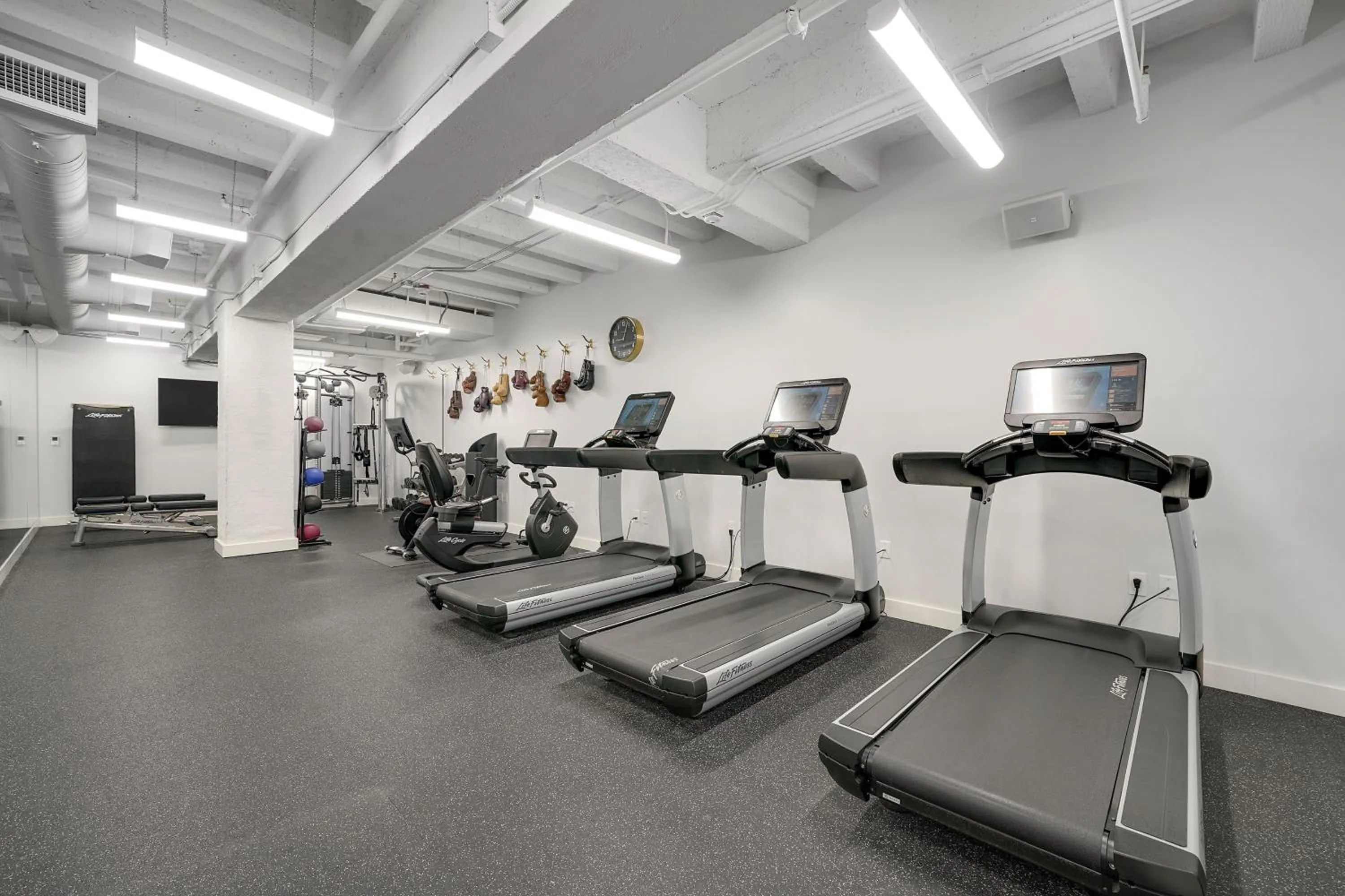 Fitness centre/facilities in The Guild Hotel, San Diego Downtown, a Marriott Tribute Portfolio Hotel