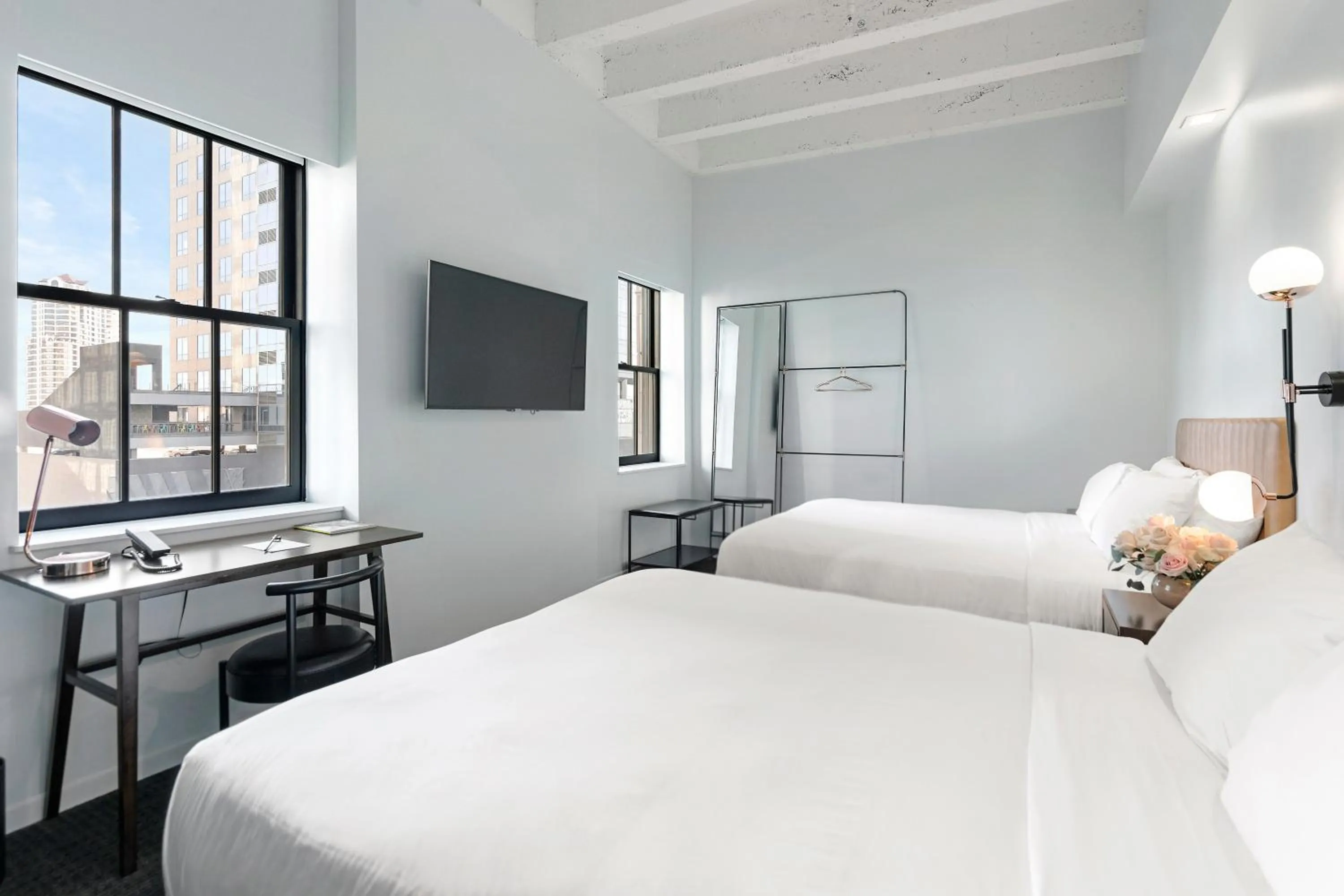 Superior Queen Room with City View in The Guild Hotel, San Diego Downtown, a Marriott Tribute Portfolio Hotel