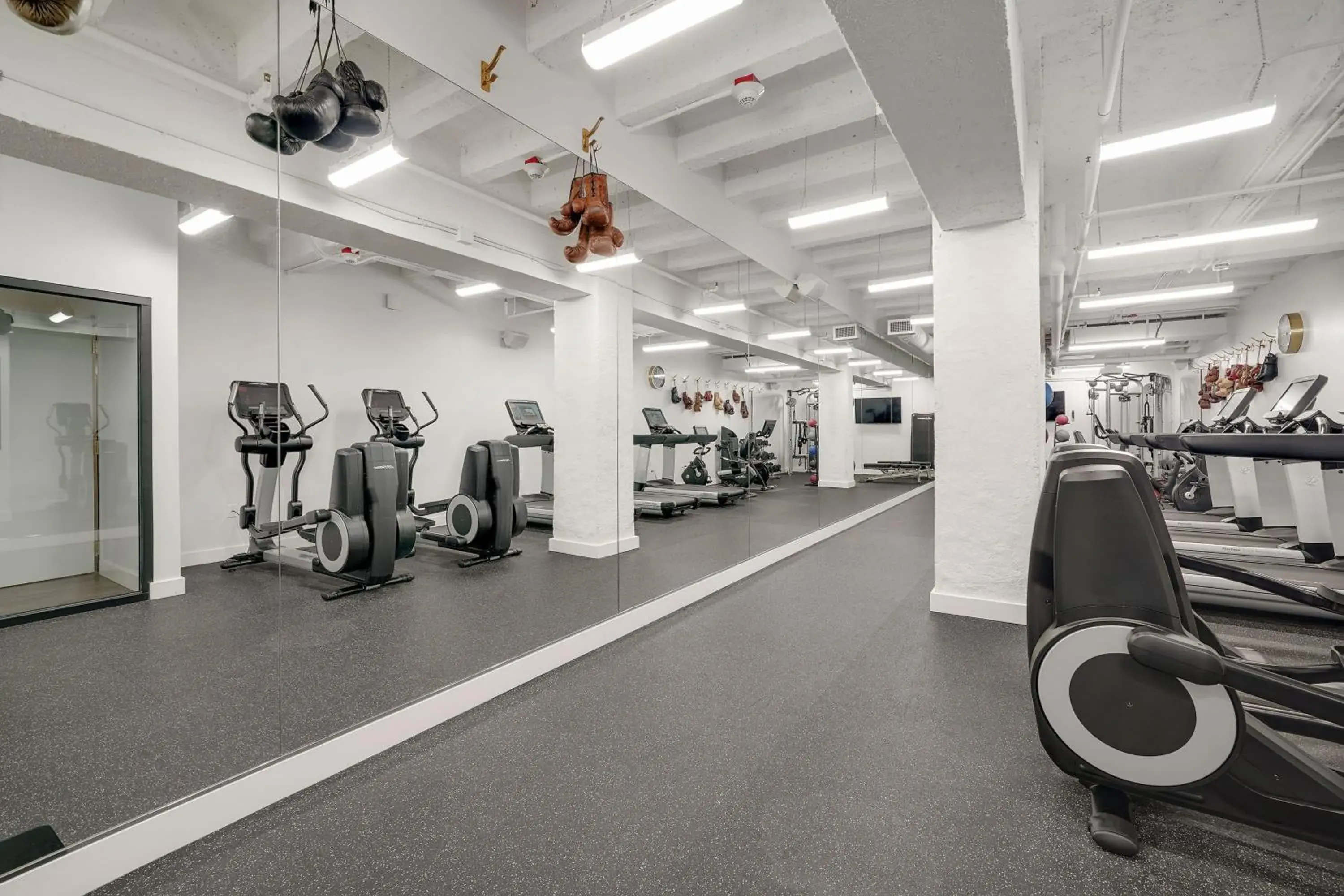 Fitness centre/facilities in The Guild Hotel San Diego Downtown, Marriott Tribute Portfolio Fitness centre/facilities in The Guild Hotel San Diego Downtown, Marriott Tribute Portfolio