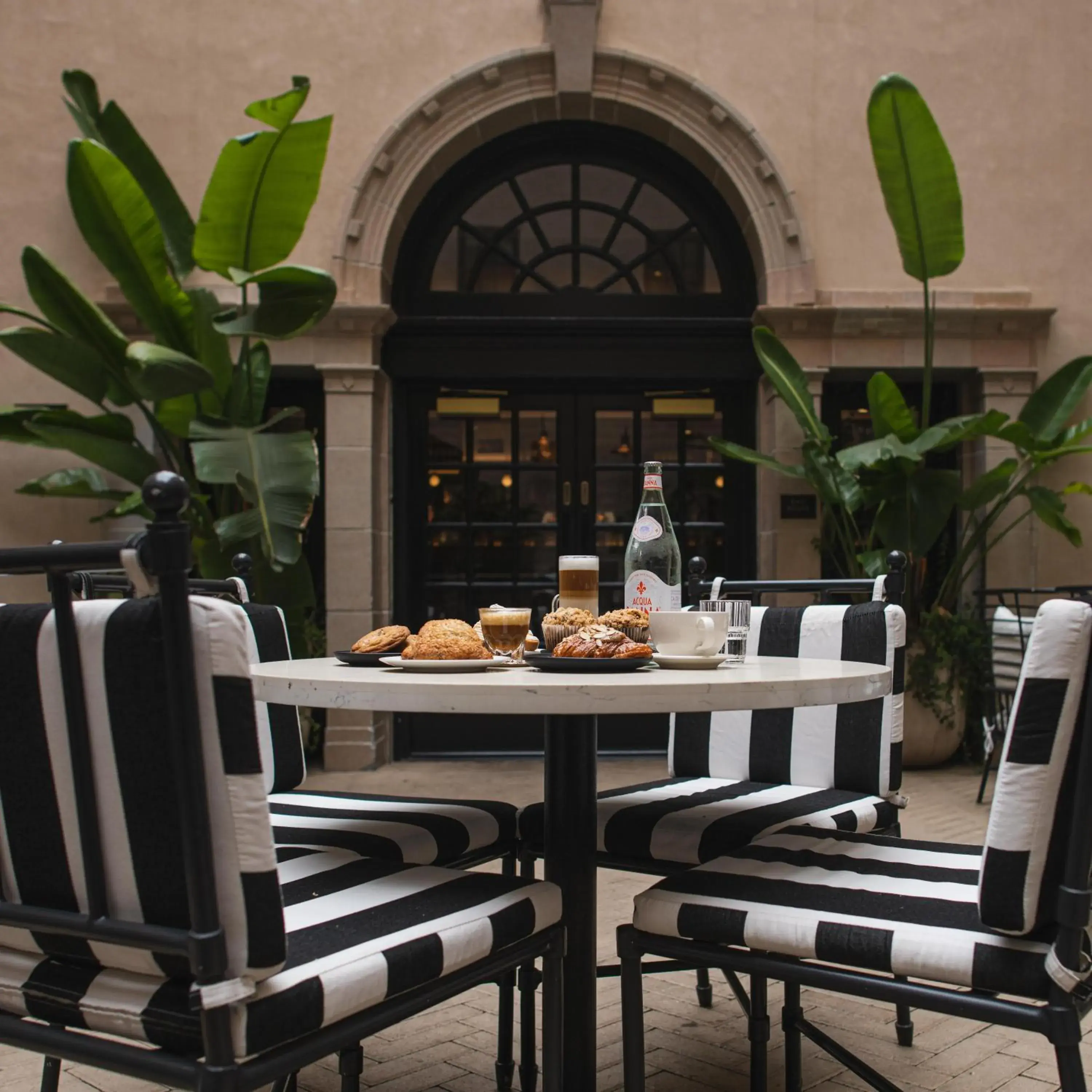 Restaurant/places to eat in The Guild Hotel San Diego Downtown, Marriott Tribute Portfolio Restaurant/places to eat in The Guild Hotel San Diego Downtown, Marriott Tribute Portfolio