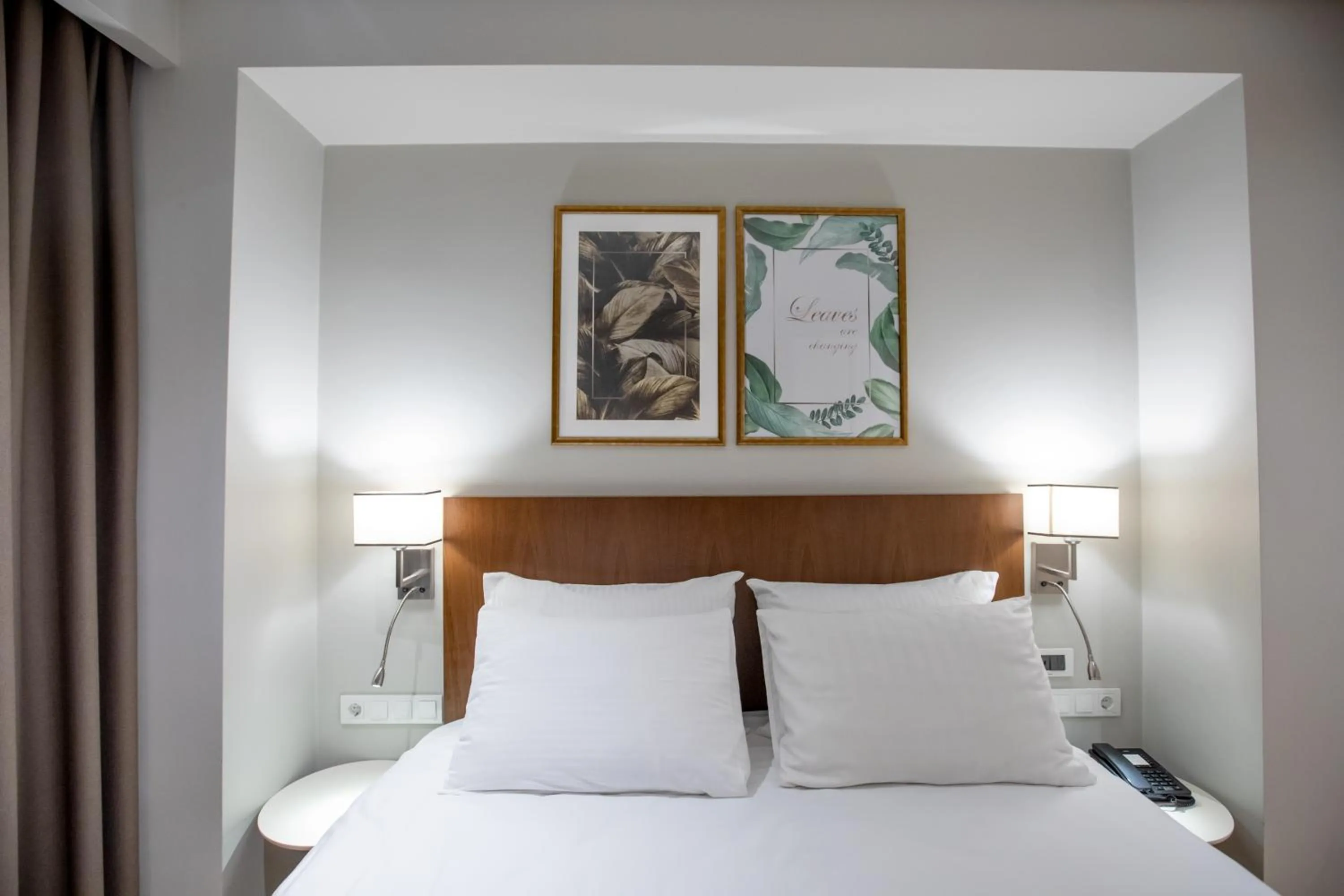 Bed in Suadhan Hotel