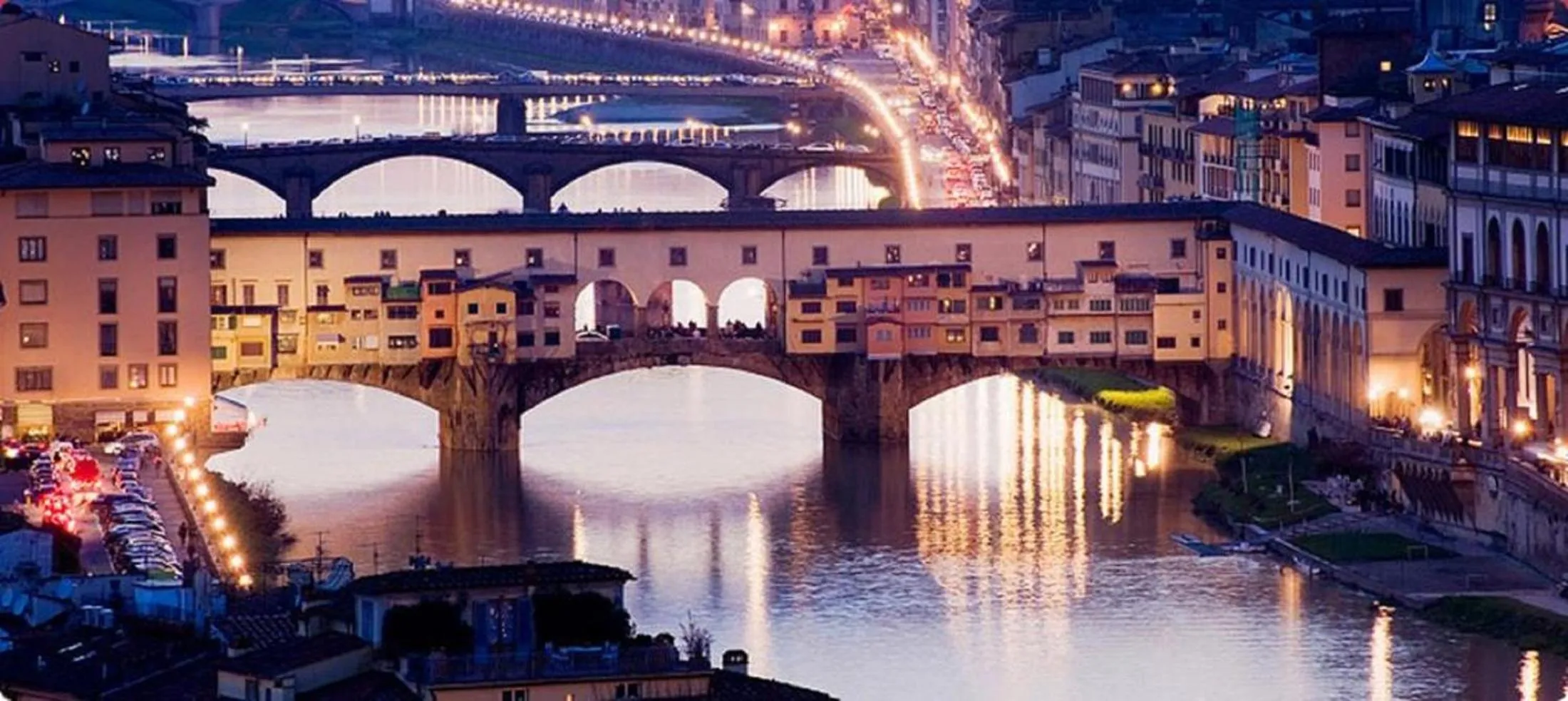 Nearby landmark in La Luna