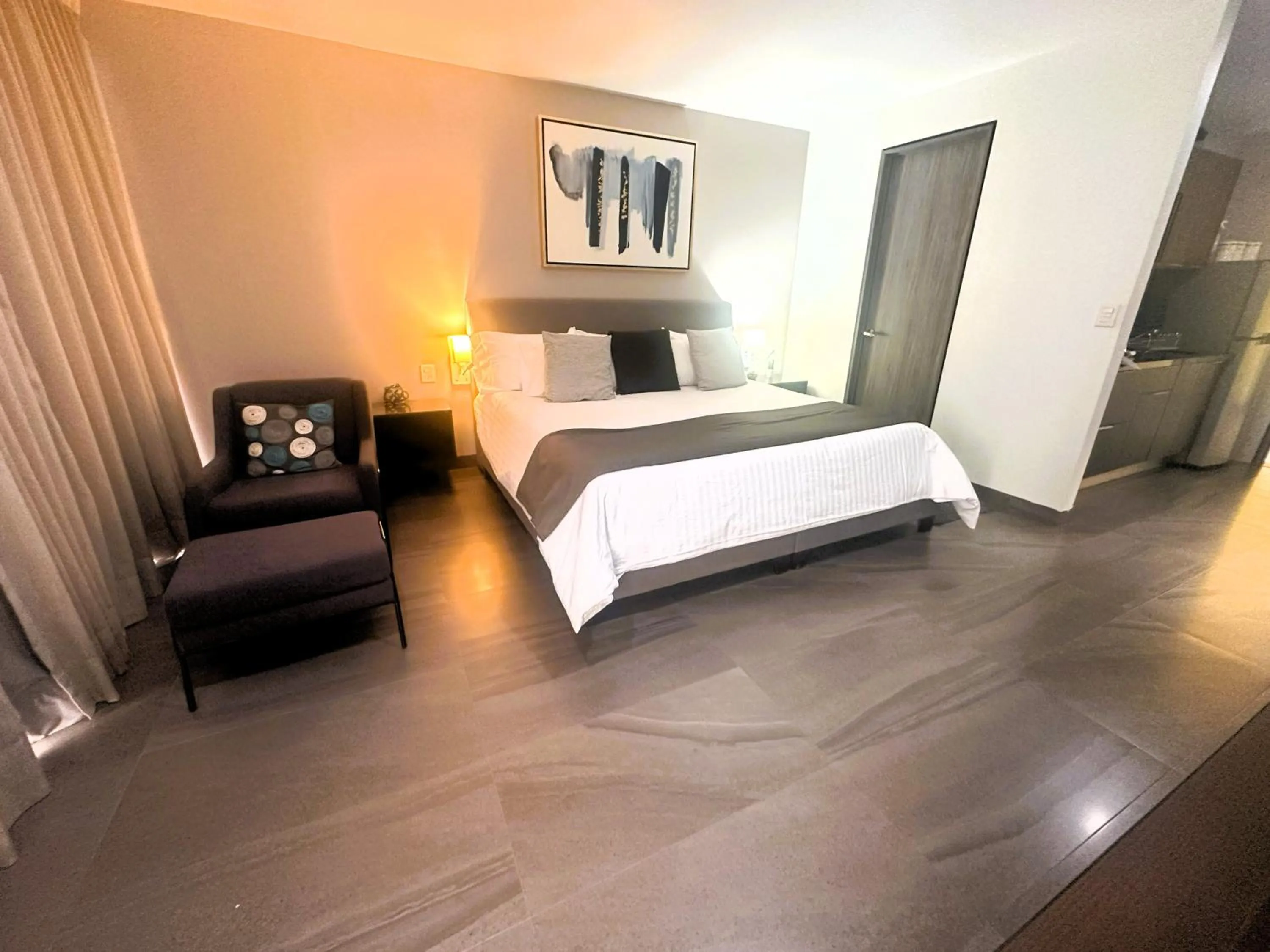 Bed in Arboleda 5 Luxury Lofts