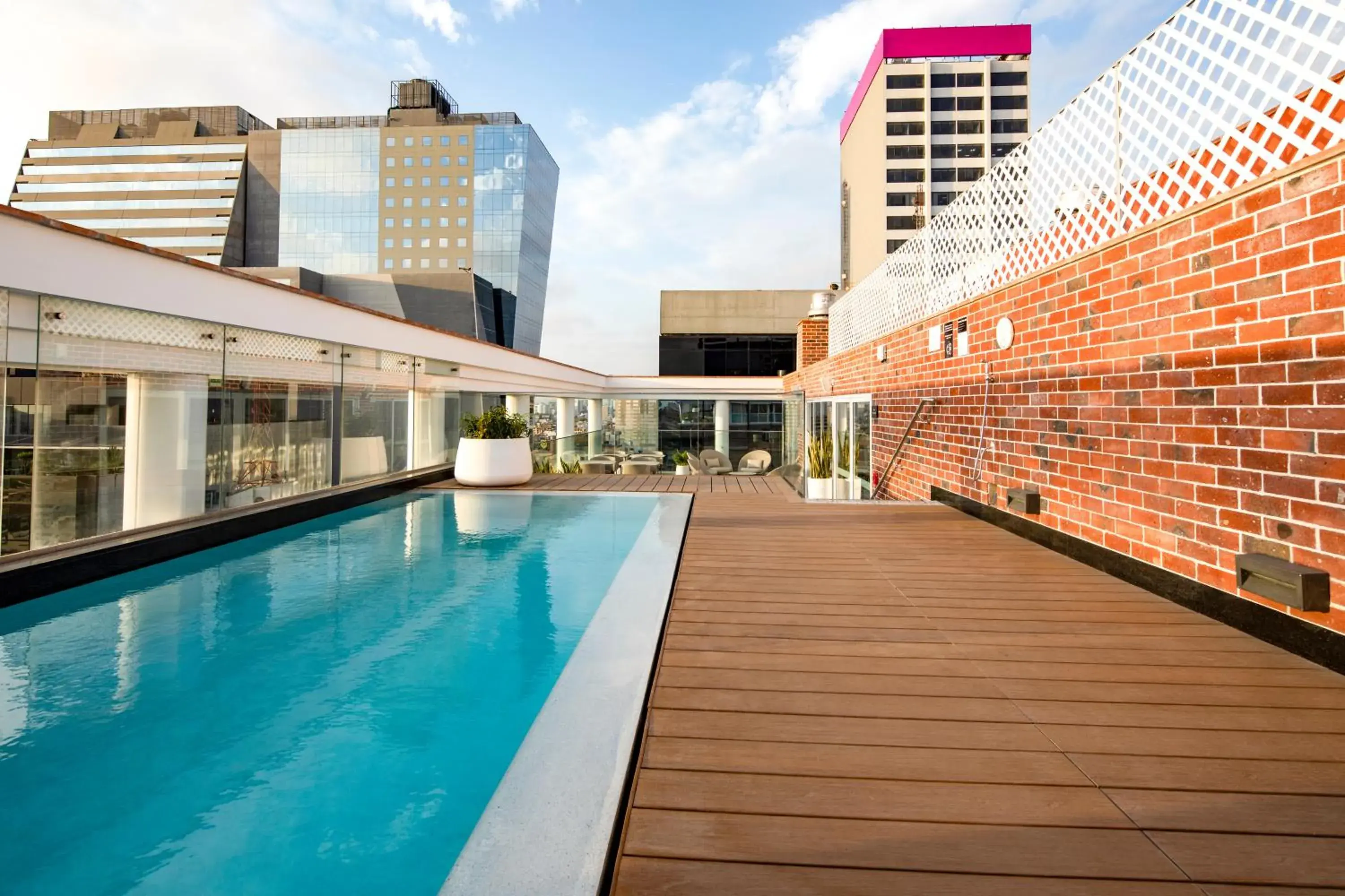 Swimming pool in Casa Andina Premium San Isidro Swimming pool in Casa Andina Premium San Isidro