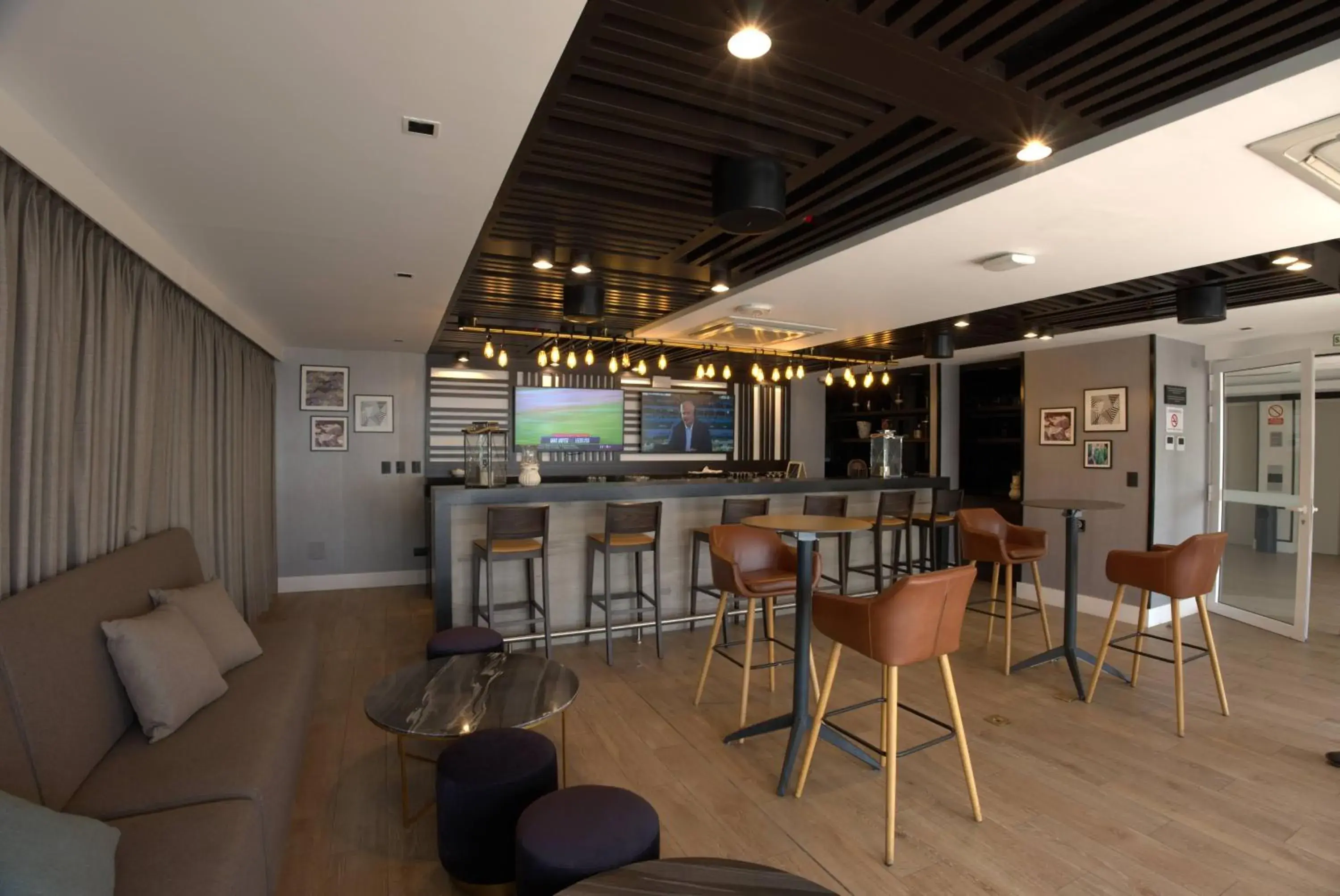 Lounge or bar in Casa Andina Premium San Isidro Lounge or bar in Casa Andina Premium San Isidro