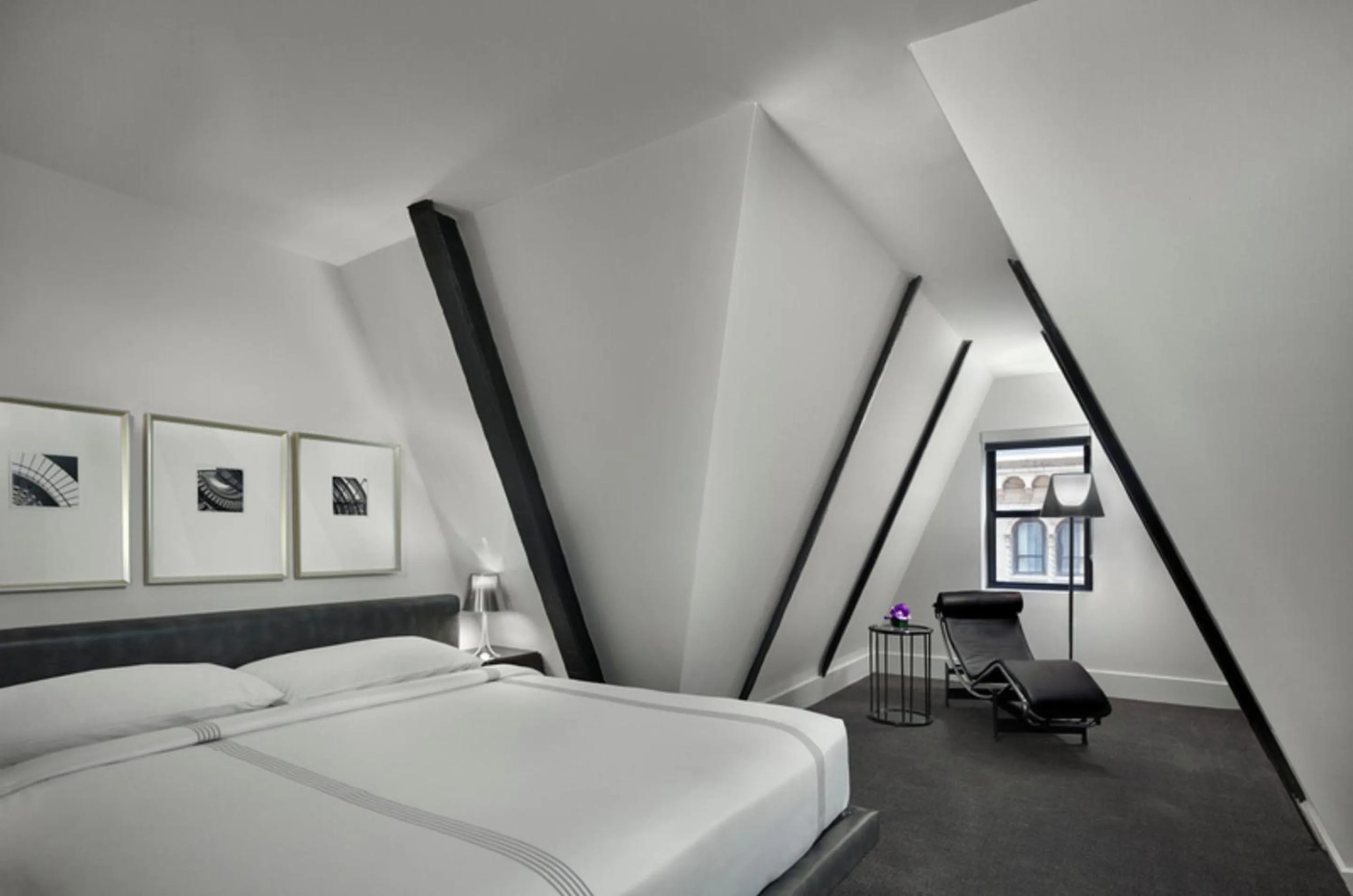 Bedroom, Bed in AKA Times Square