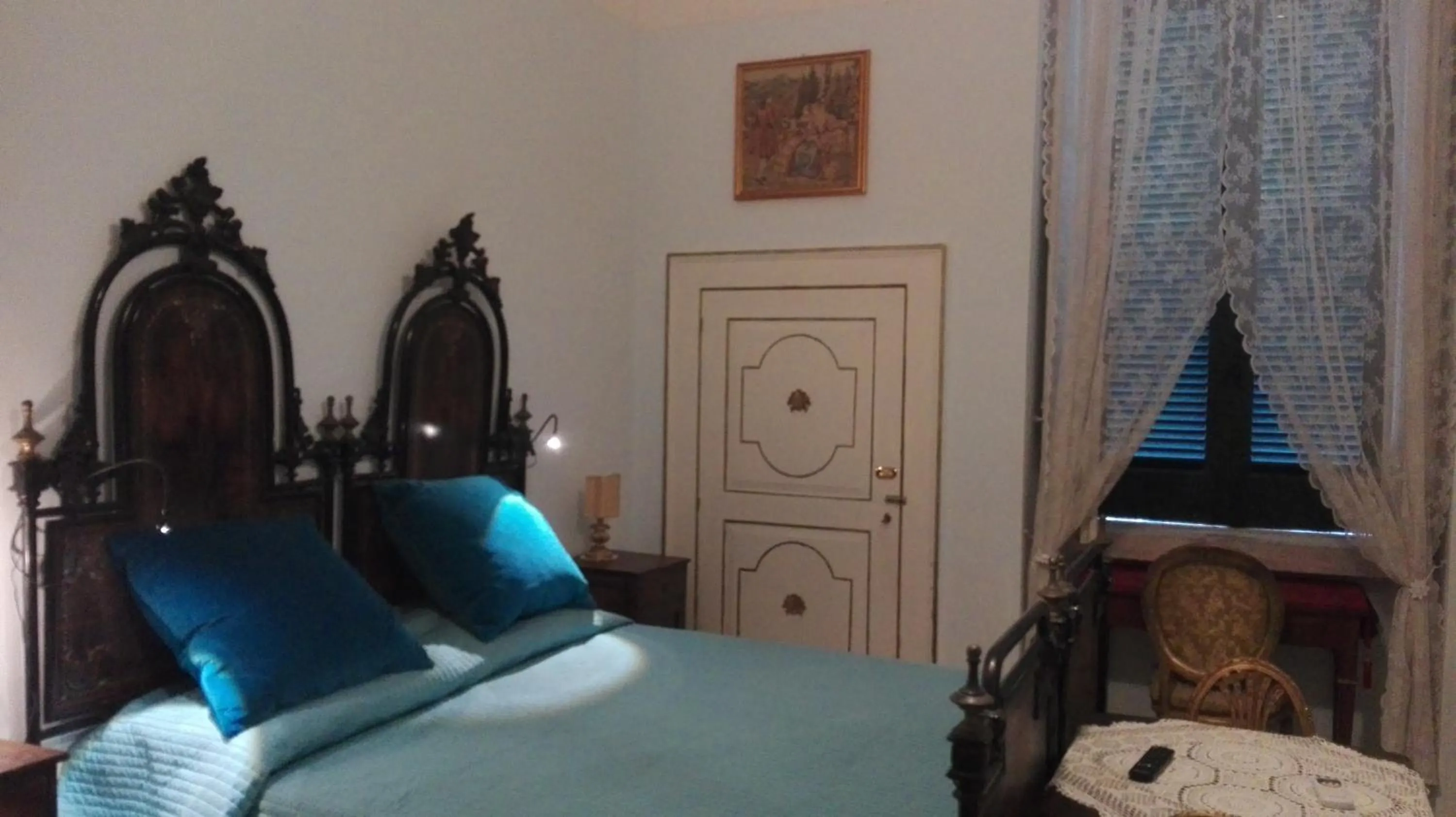 Bed in Villa Longo de Bellis