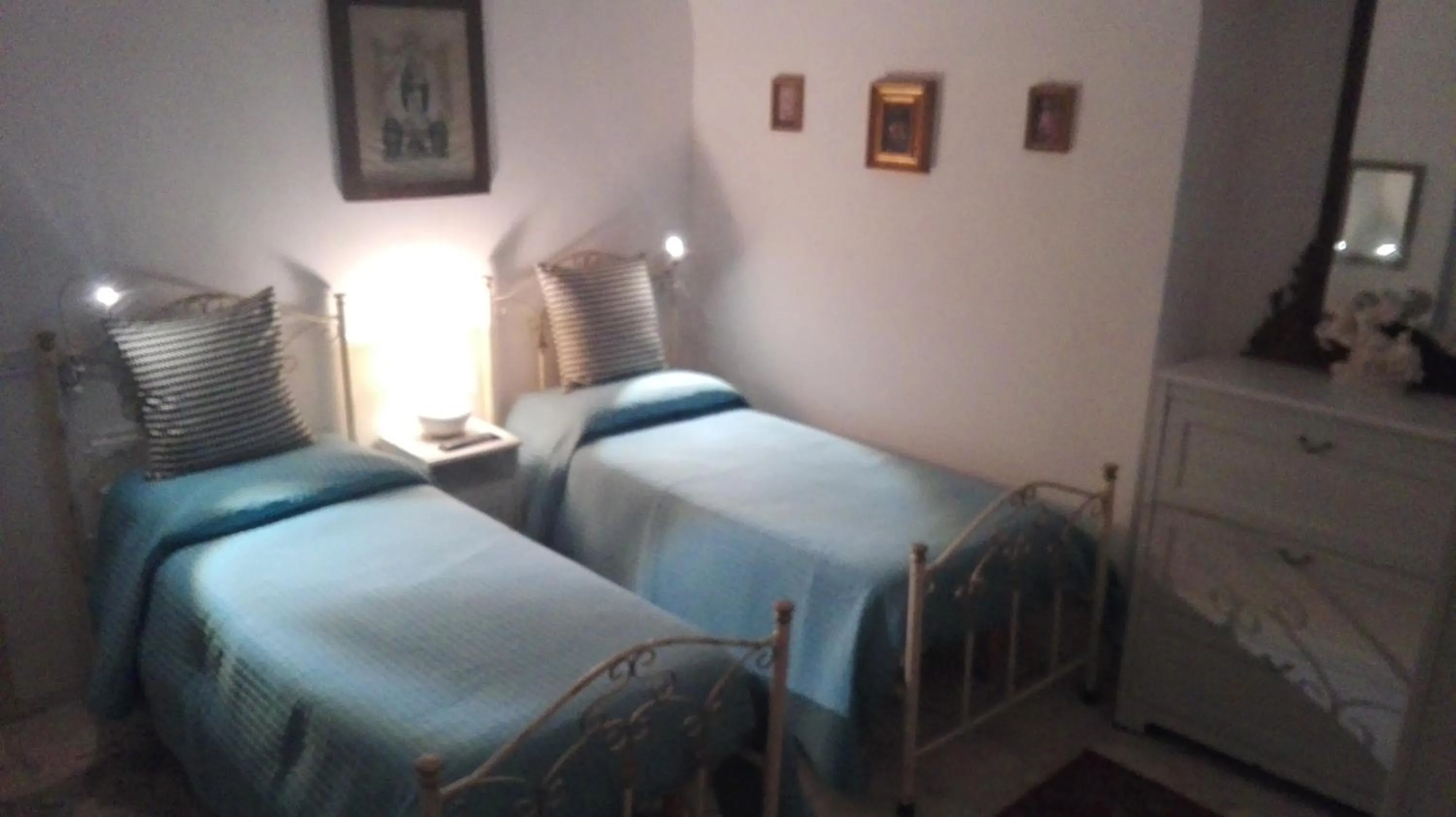 Bed in Villa Longo de Bellis
