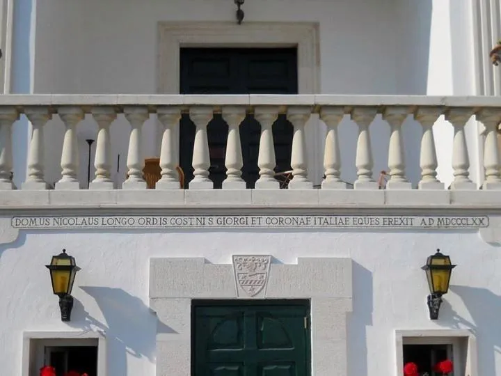 Day in Villa Longo de Bellis