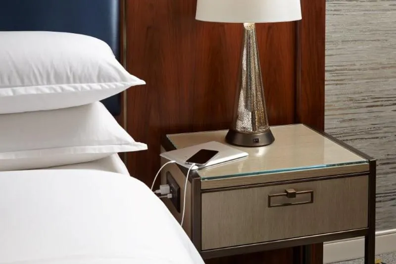 Bed in Sheraton Gateway Los Angeles Hotel