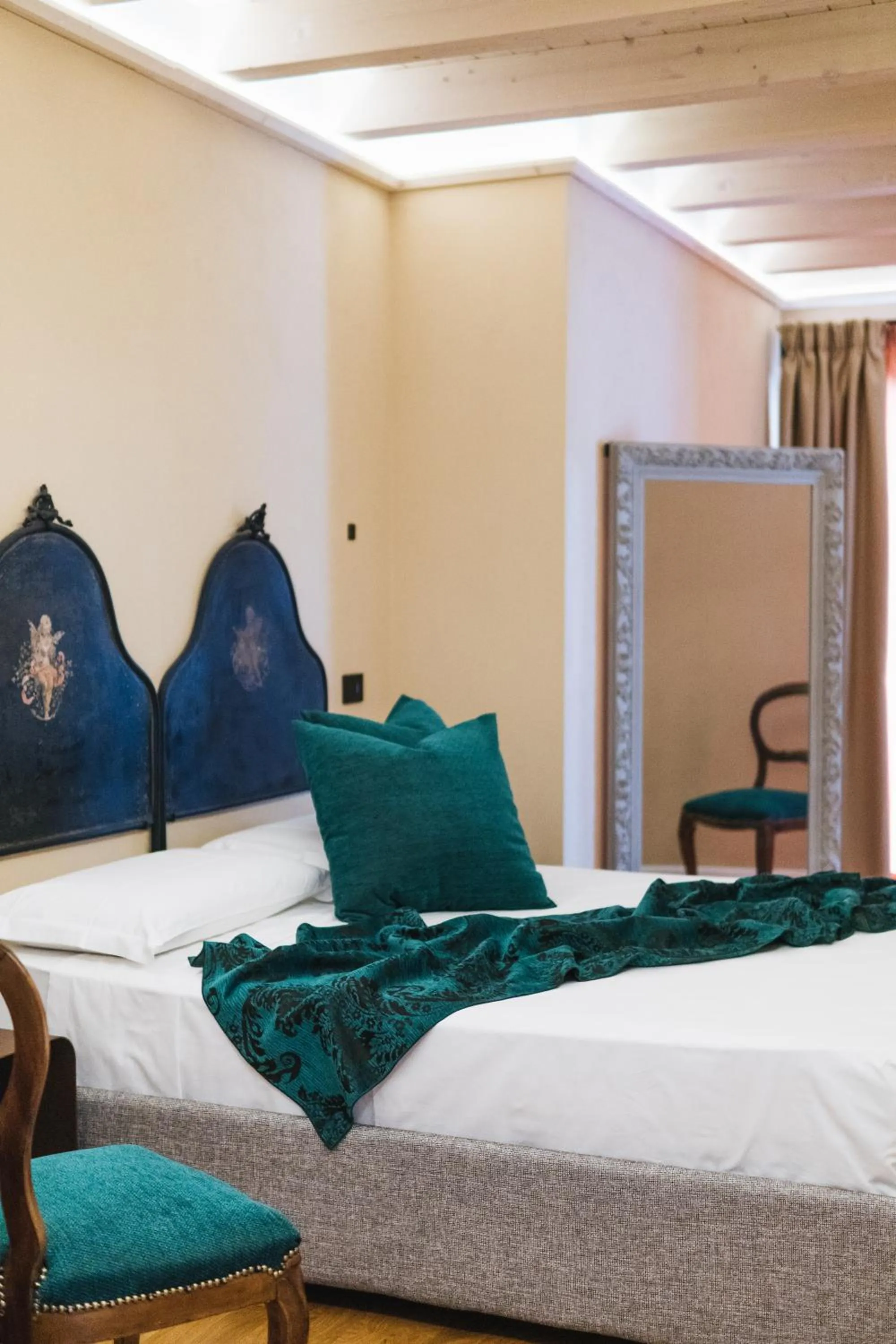 Bed in Leano Agriresort