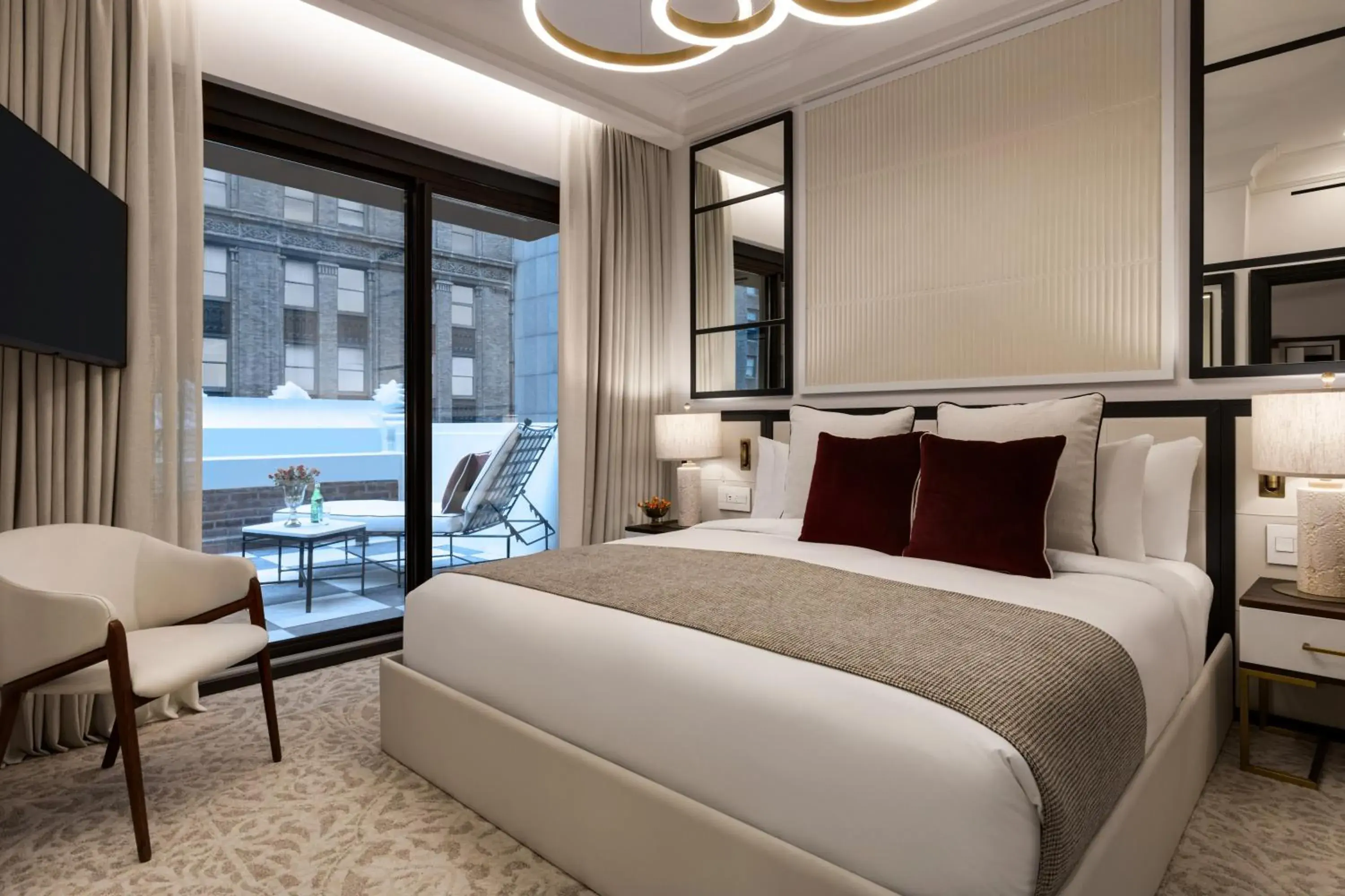 Bed in The Chemists Club Hotel Bed in The Chemists Club Hotel