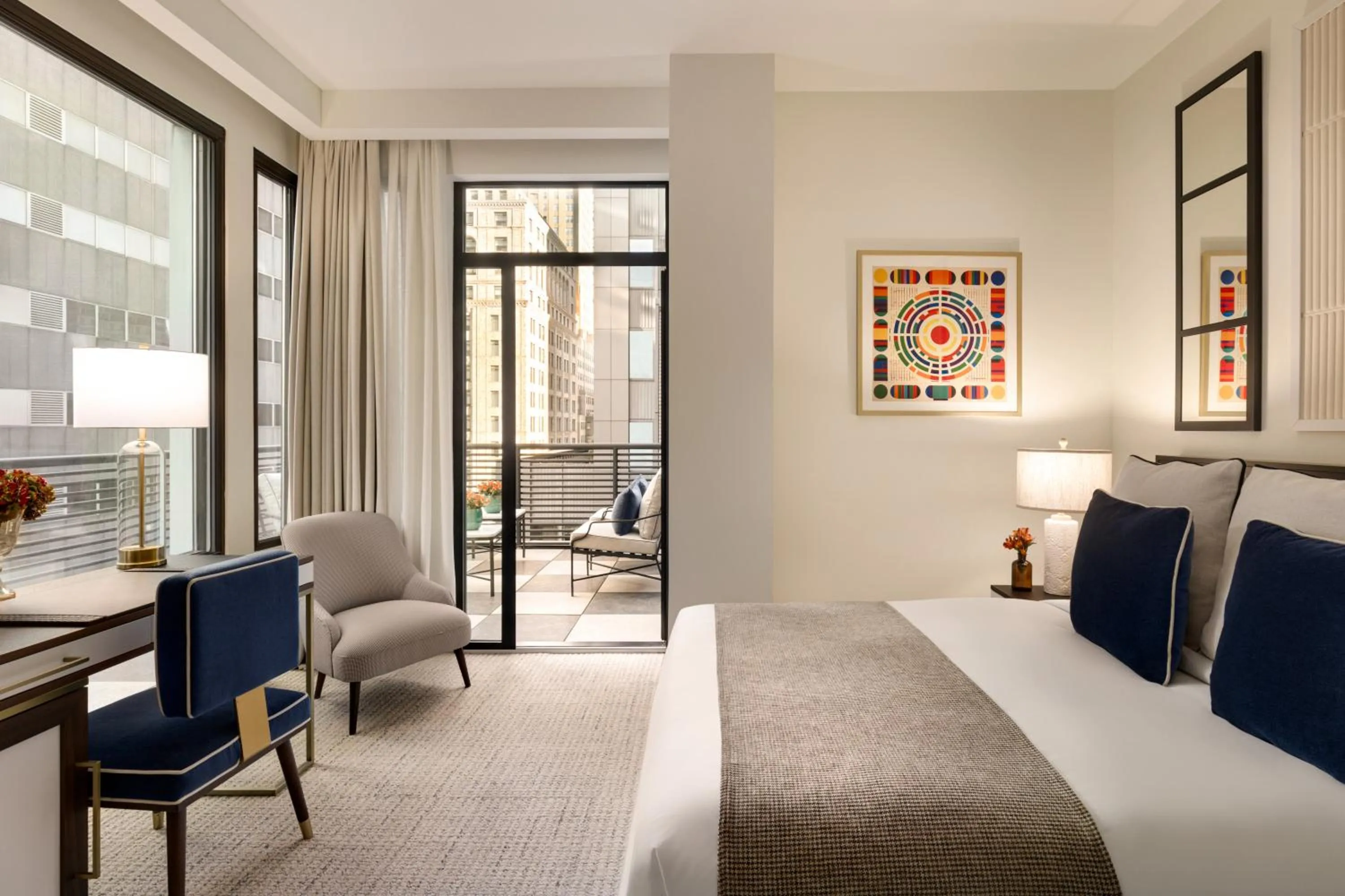 Bedroom, Bed in The Chemists Club Hotel