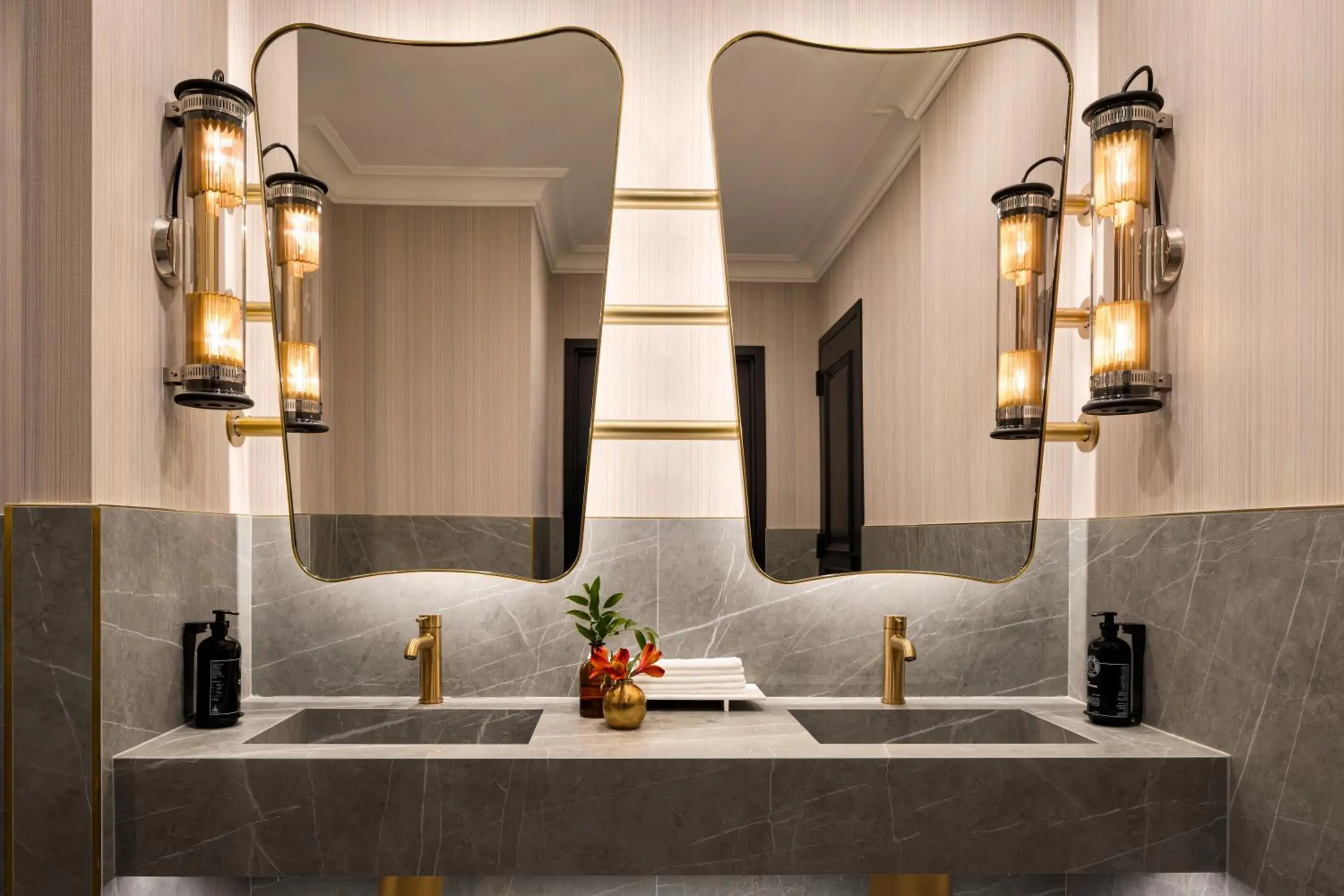 Lobby or reception in The Chemists Club Hotel Lobby or reception in The Chemists Club Hotel