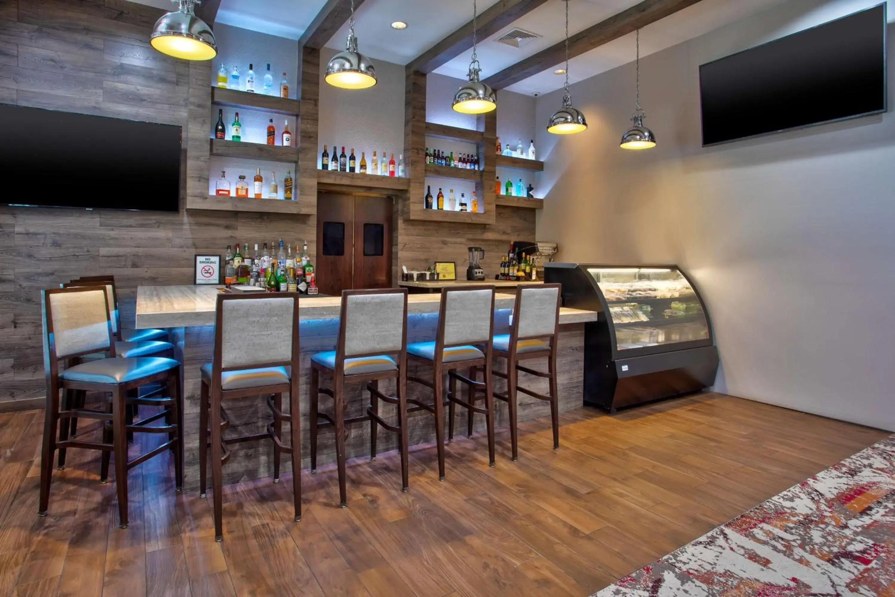 Lobby or reception in Hampton Inn & Suites By Hilton- Newark Airport Elizabeth Lobby or reception in Hampton Inn & Suites By Hilton- Newark Airport Elizabeth