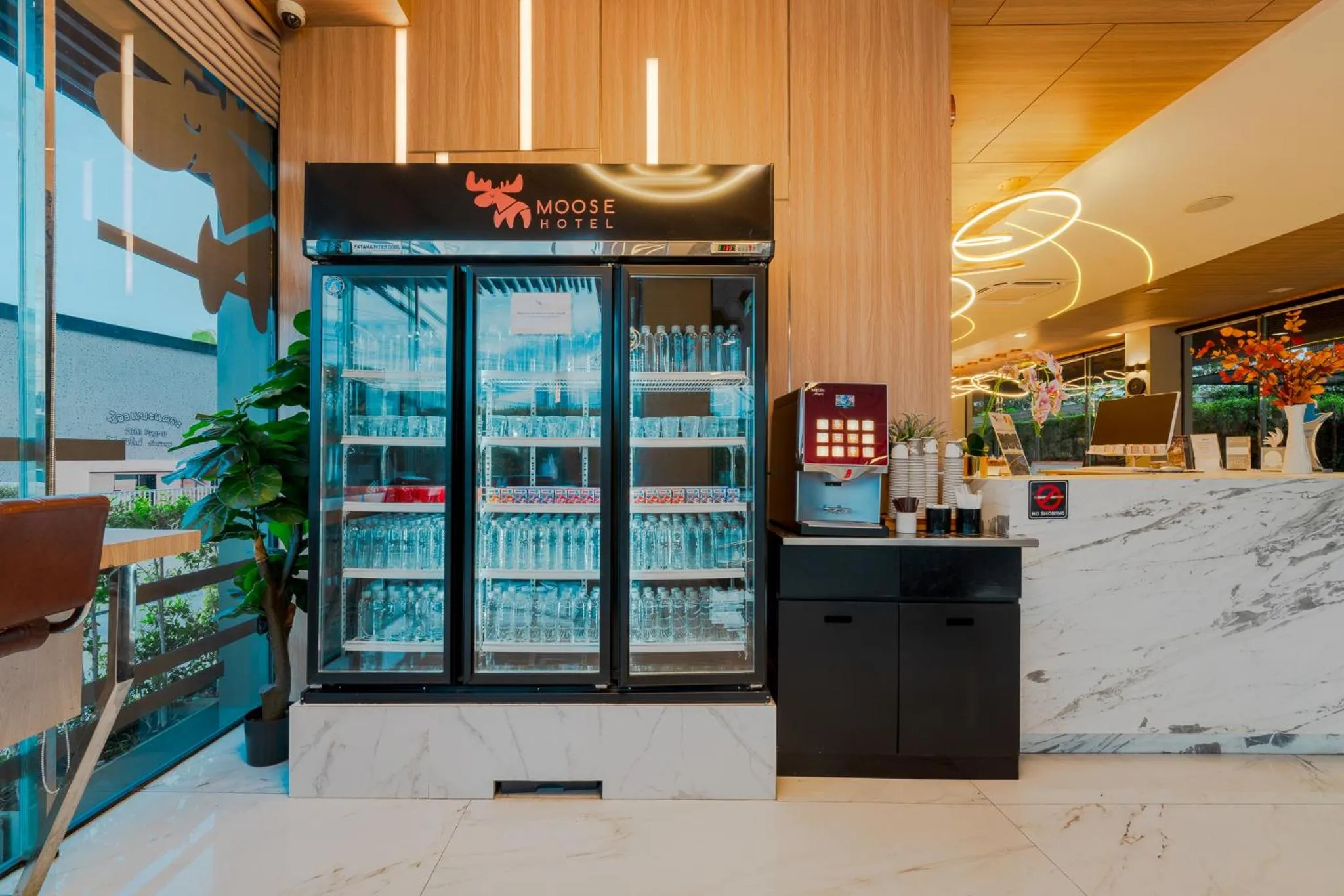 Drinks in Moose Hotel Chiangmai