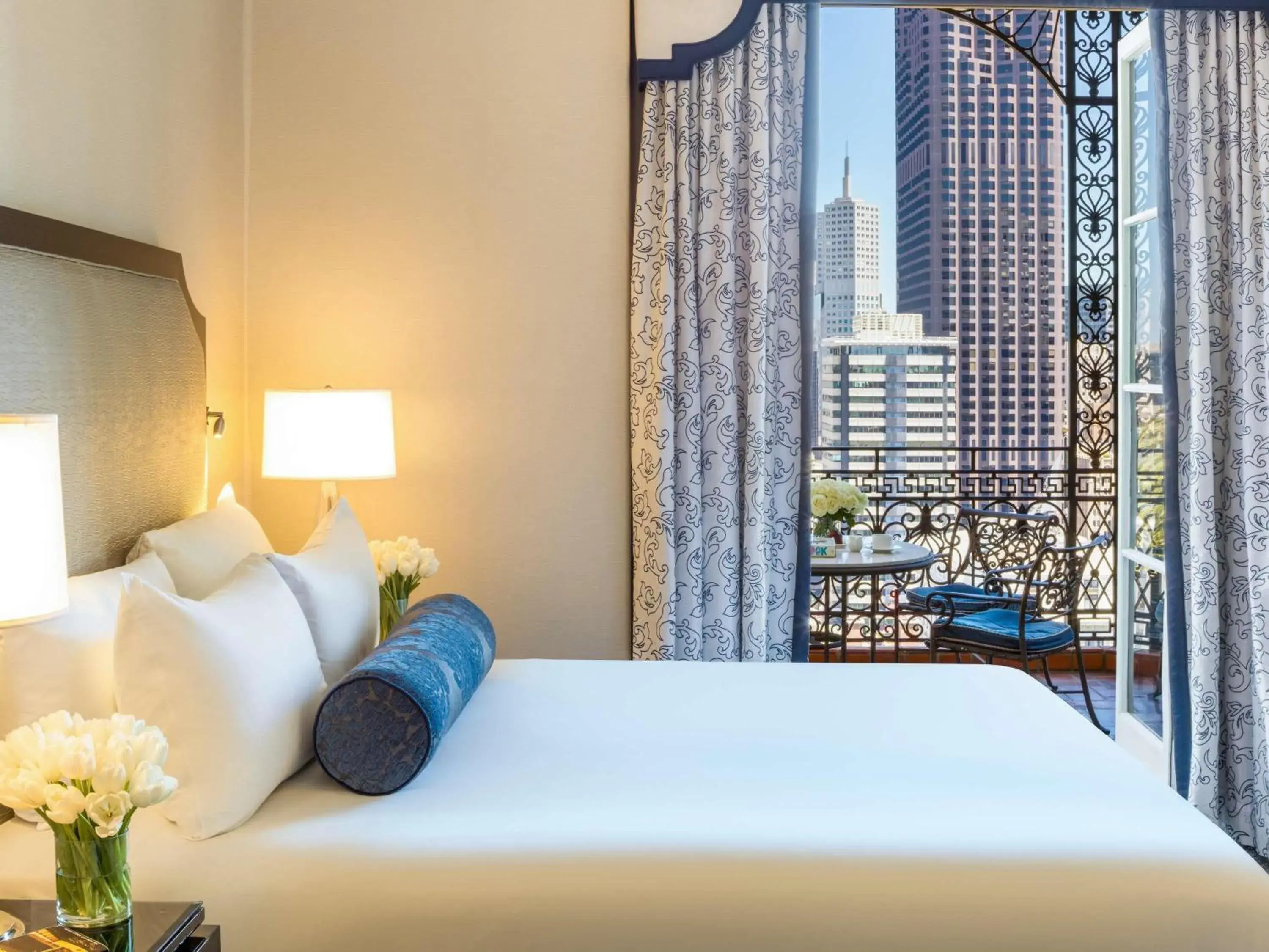 Bedroom, Bed in Fairmont San Francisco Bedroom, Bed in Fairmont San Francisco