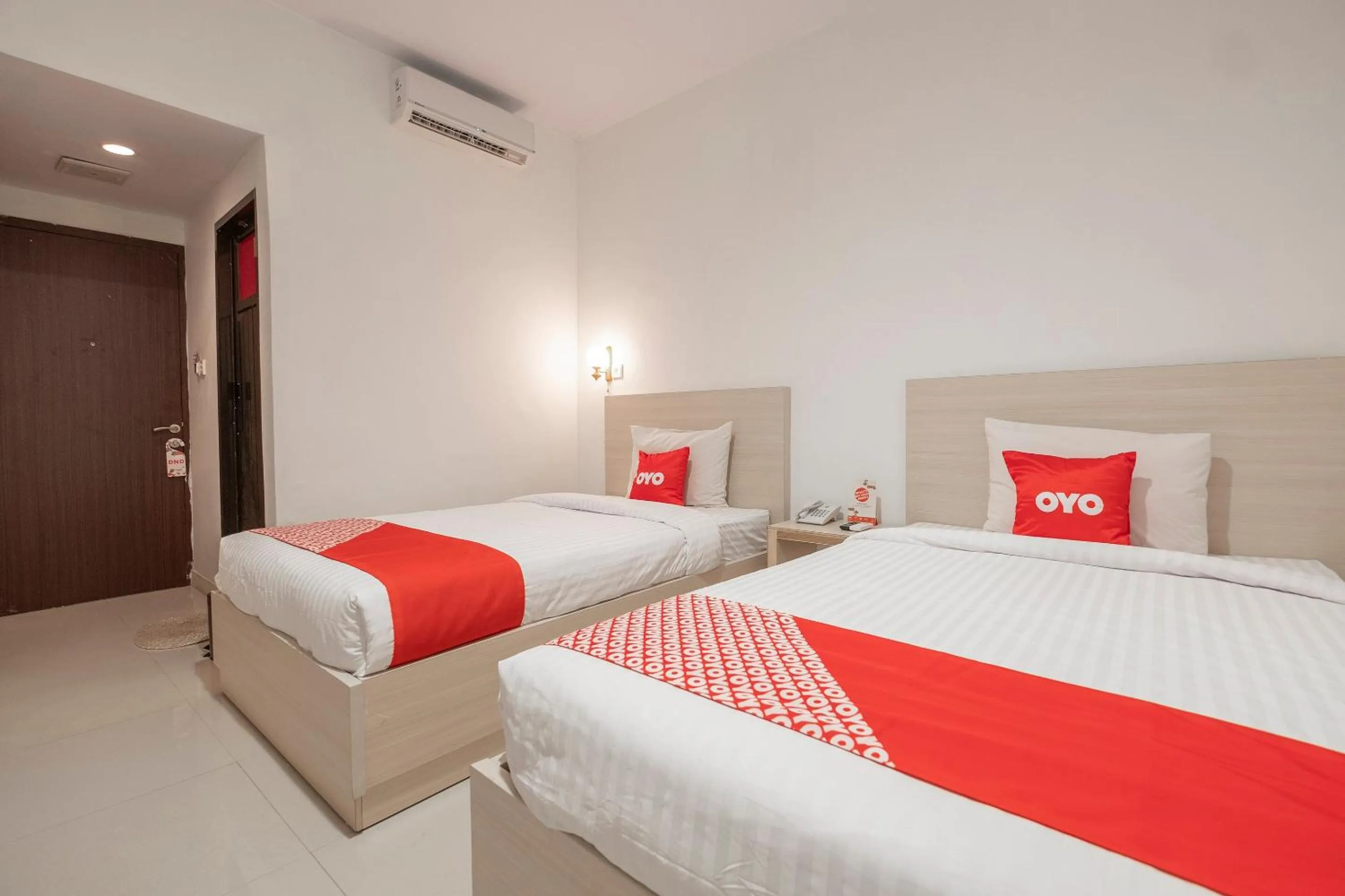 Bedroom in OYO 1633 Hotel Darma Nusantara 3