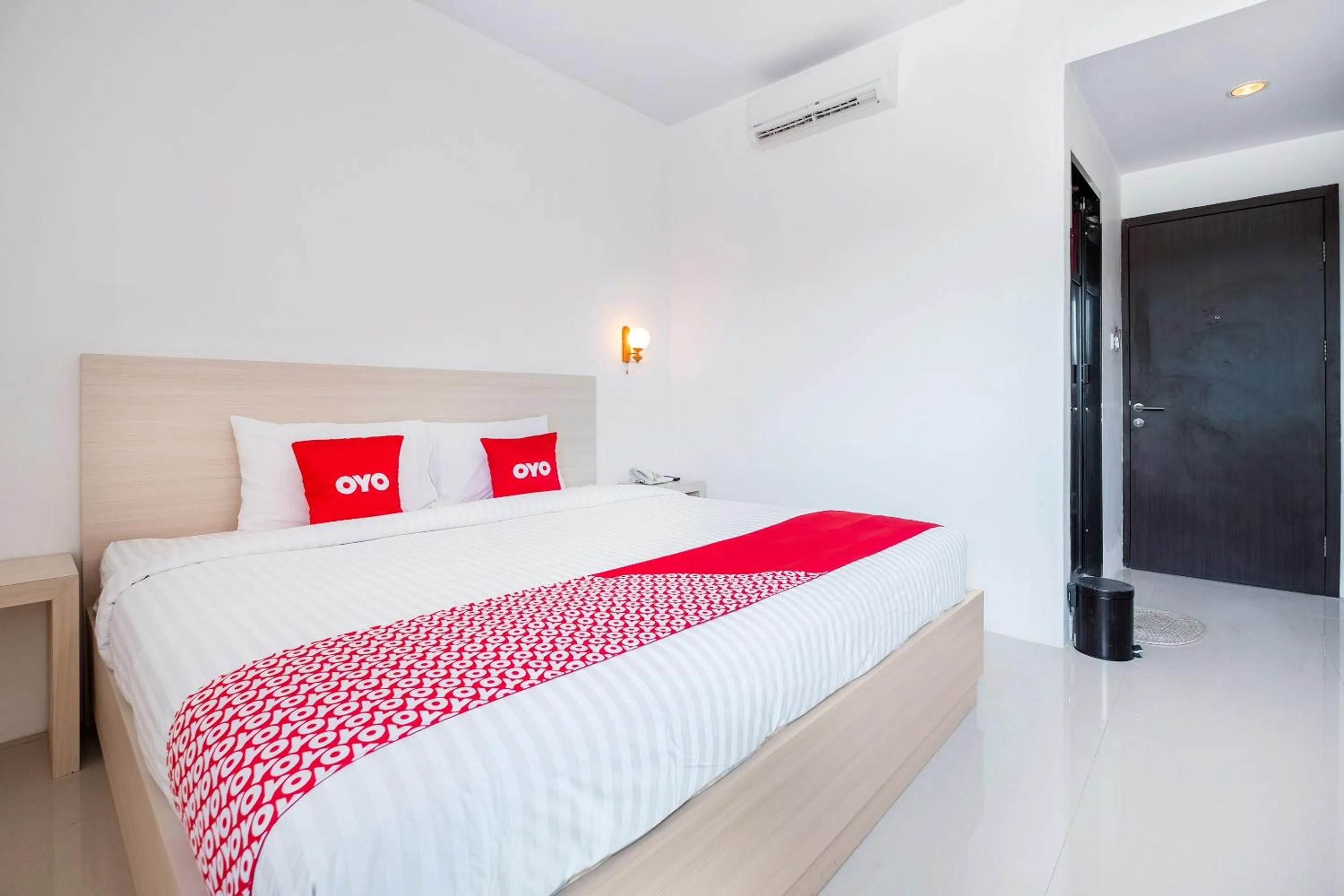 Bedroom in OYO 1633 Hotel Darma Nusantara 3