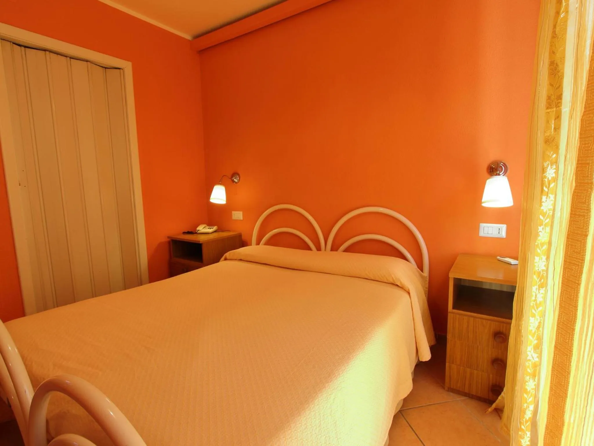 Bedroom, Bed in Innpiero