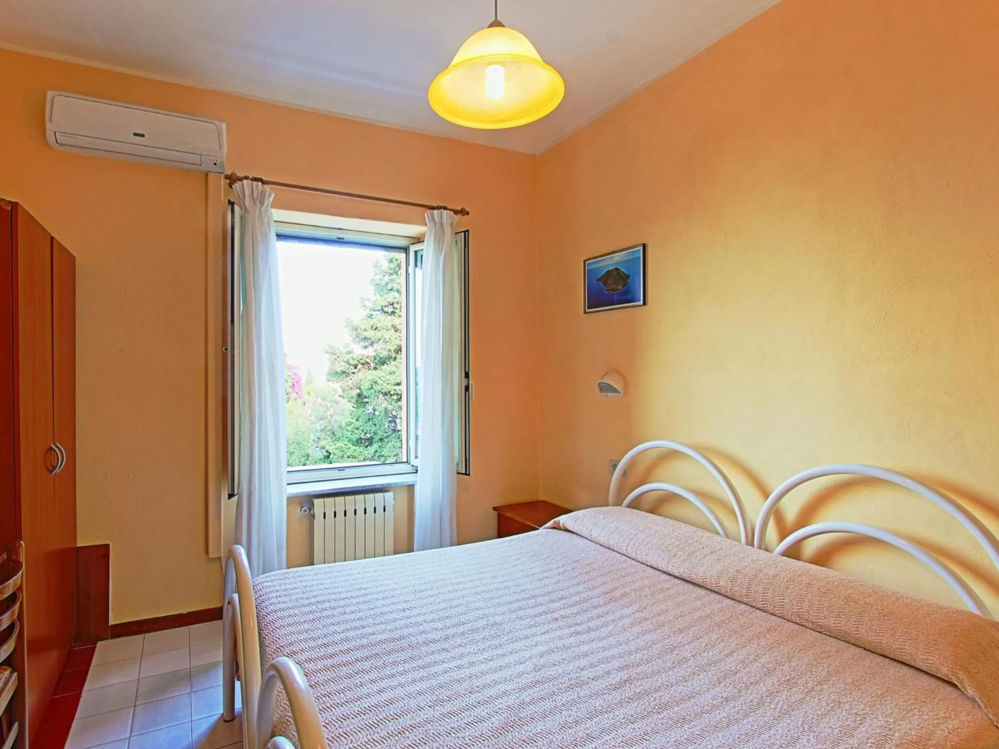 Bedroom, Bed in Innpiero