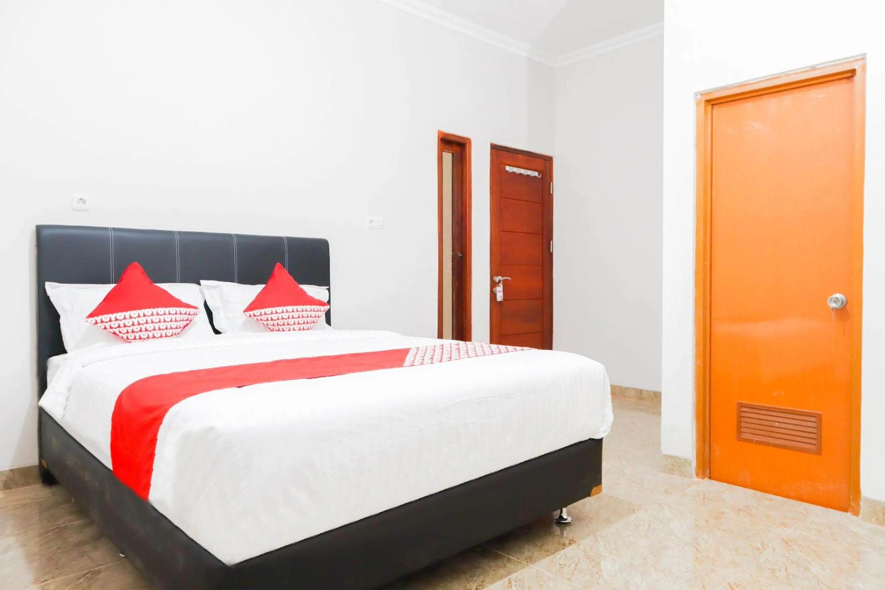 Bedroom, Bed in Hotel O Axl Residence