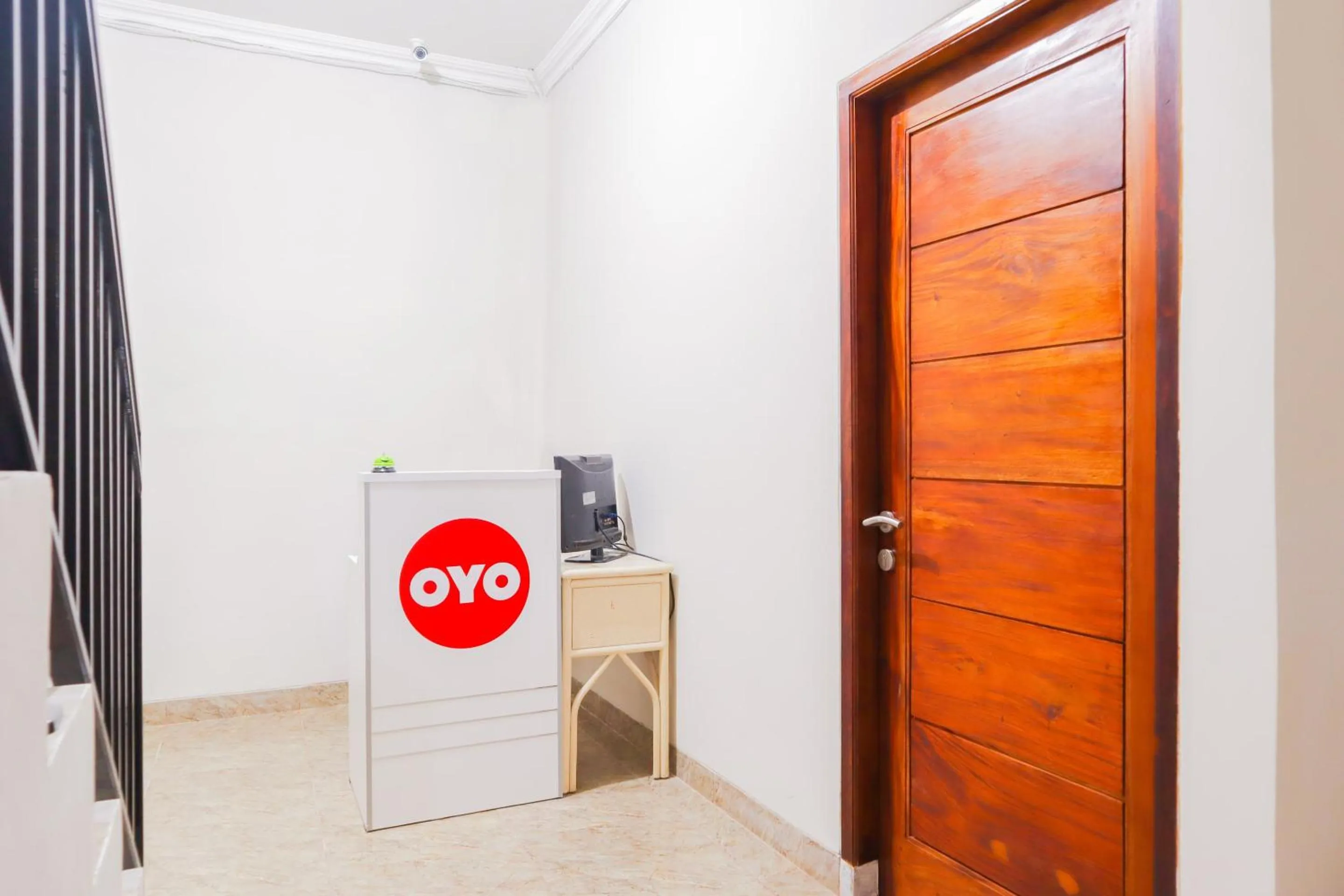 Lobby or reception in Hotel O Axl Residence