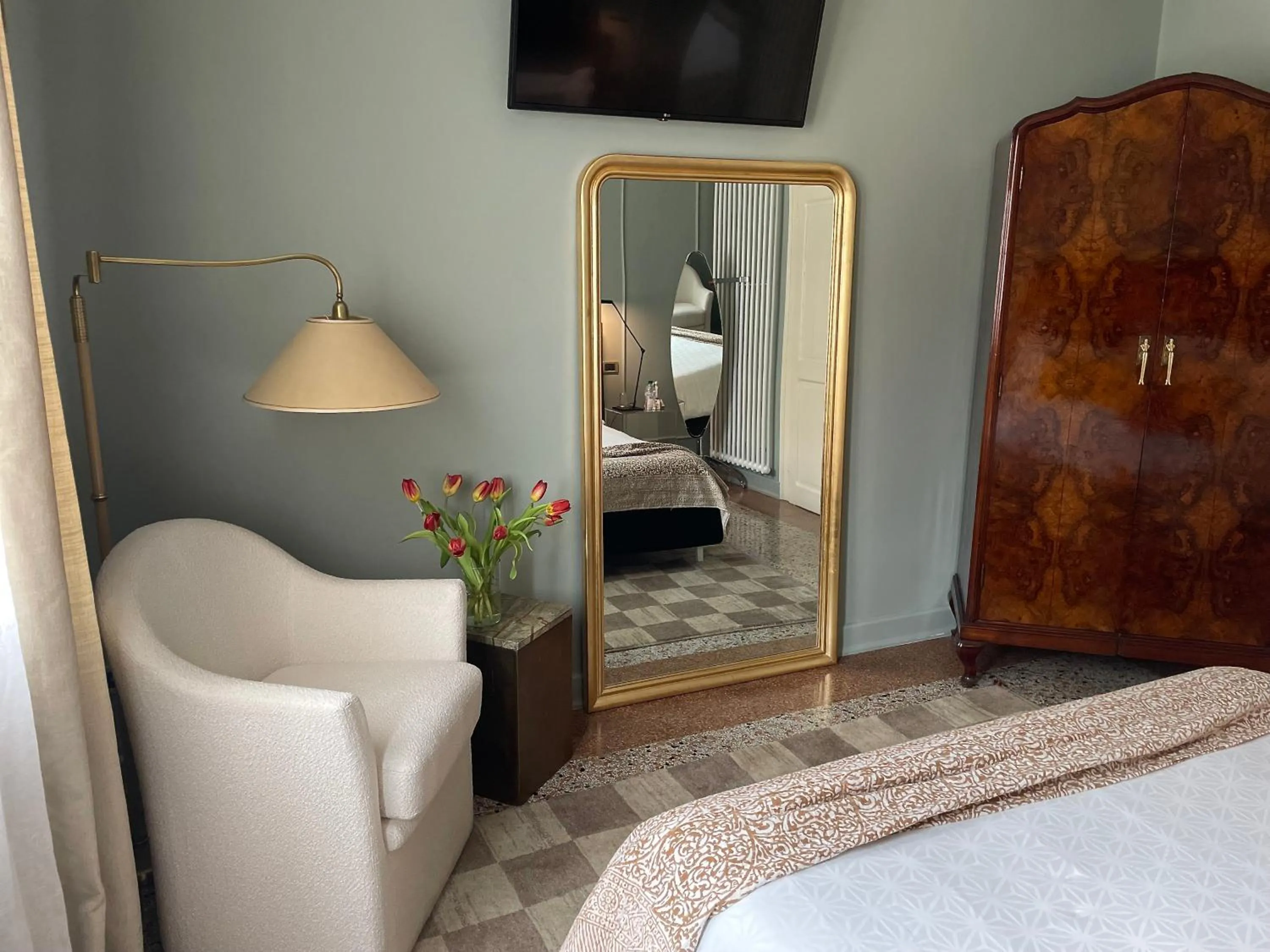 Decorative detail, Bed in B&B Colombo by Addler House Ospitality