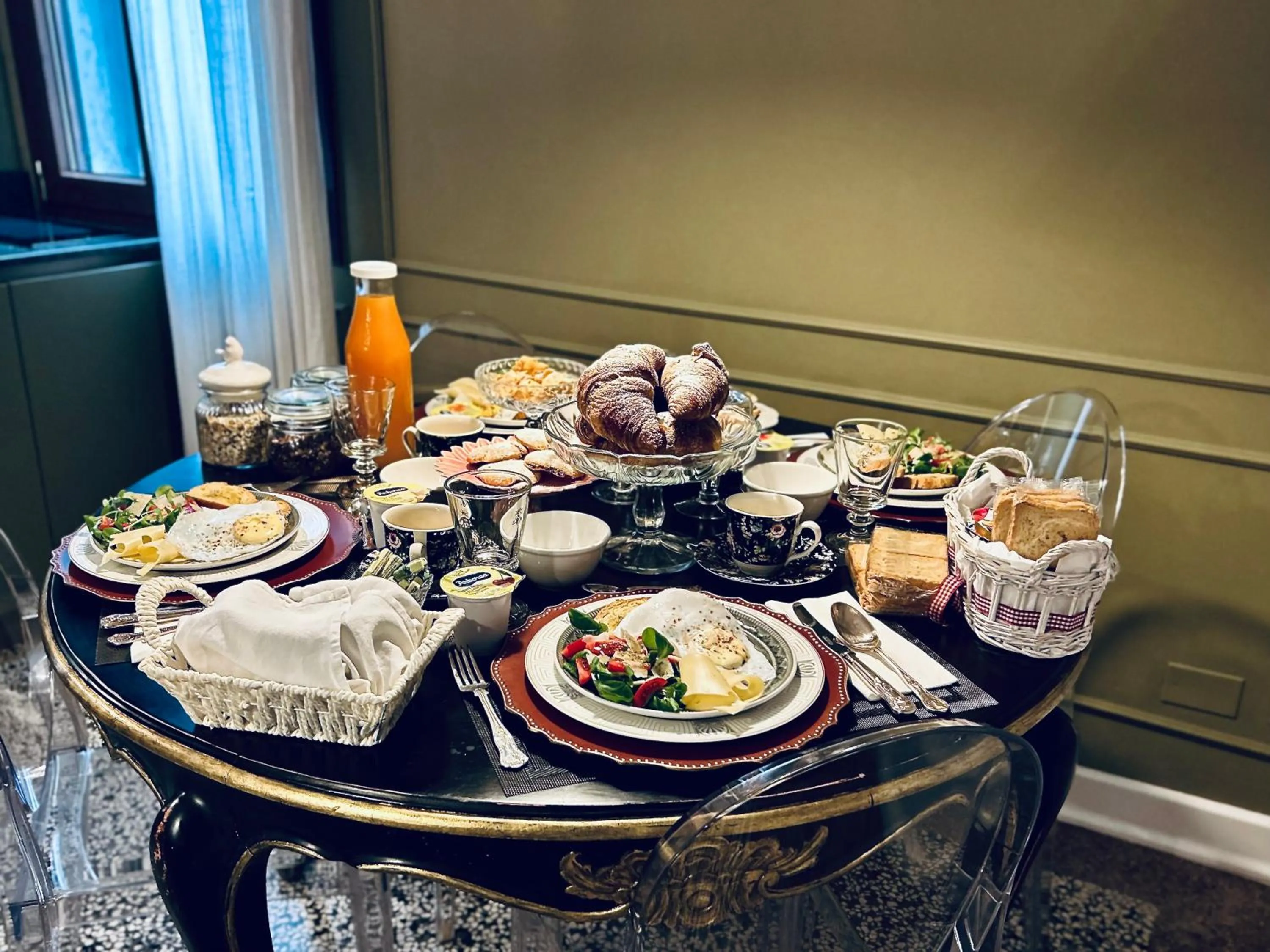 Breakfast in B&B Colombo by Addler House Ospitality