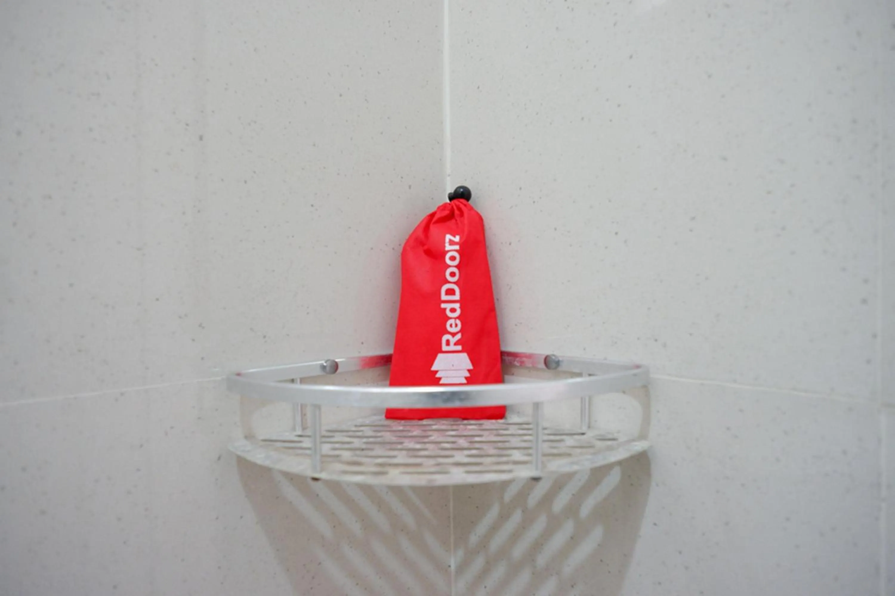 Bathroom in RedDoorz Plus Syariah near Stasiun Tegal 2