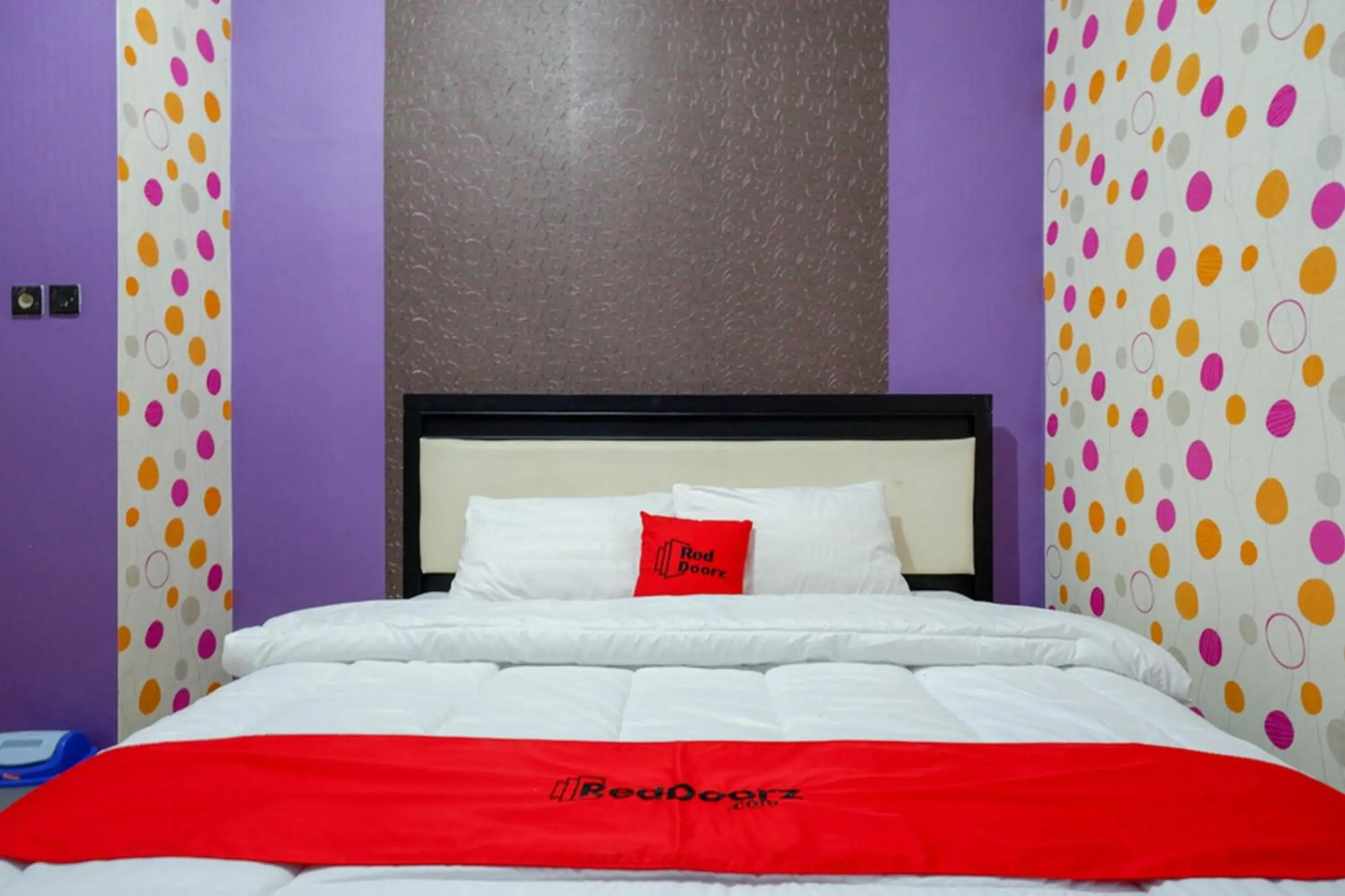 Bed in RedDoorz near Stasiun Kebumen Bed in RedDoorz near Stasiun Kebumen