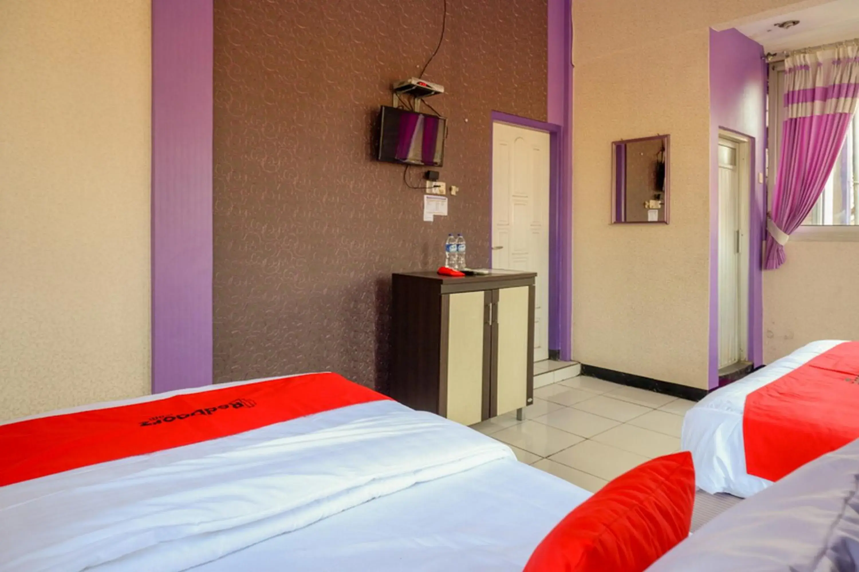 Bed in RedDoorz near RSUD Kebumen Bed in RedDoorz near RSUD Kebumen