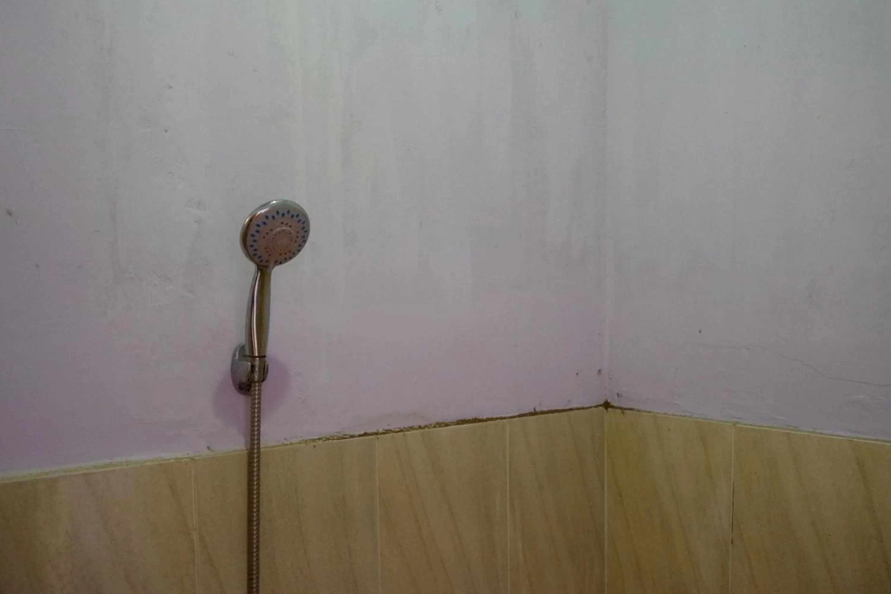 Bathroom in RedDoorz near Goa Jatijajar 2