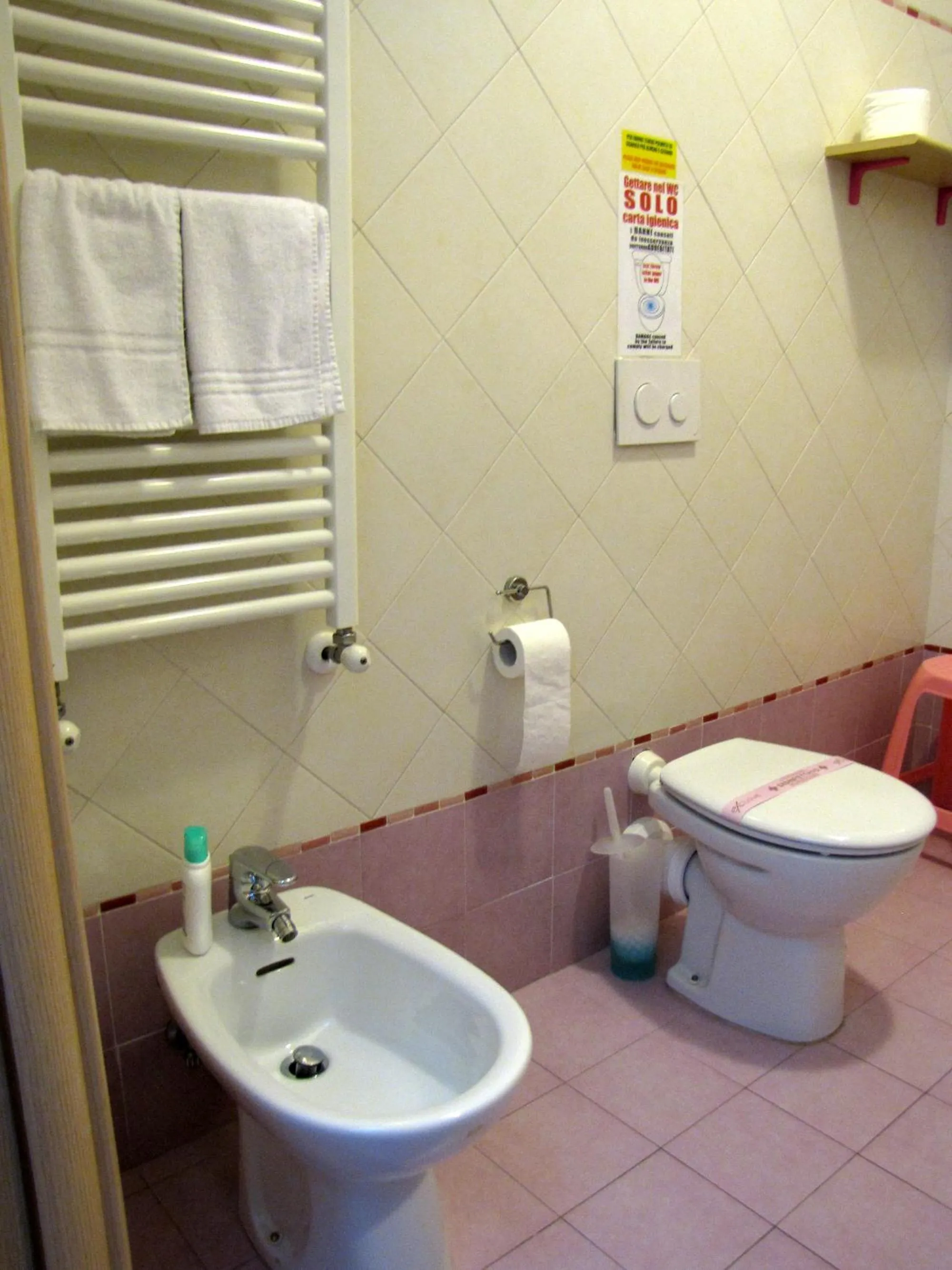 Bathroom in Aracoeli