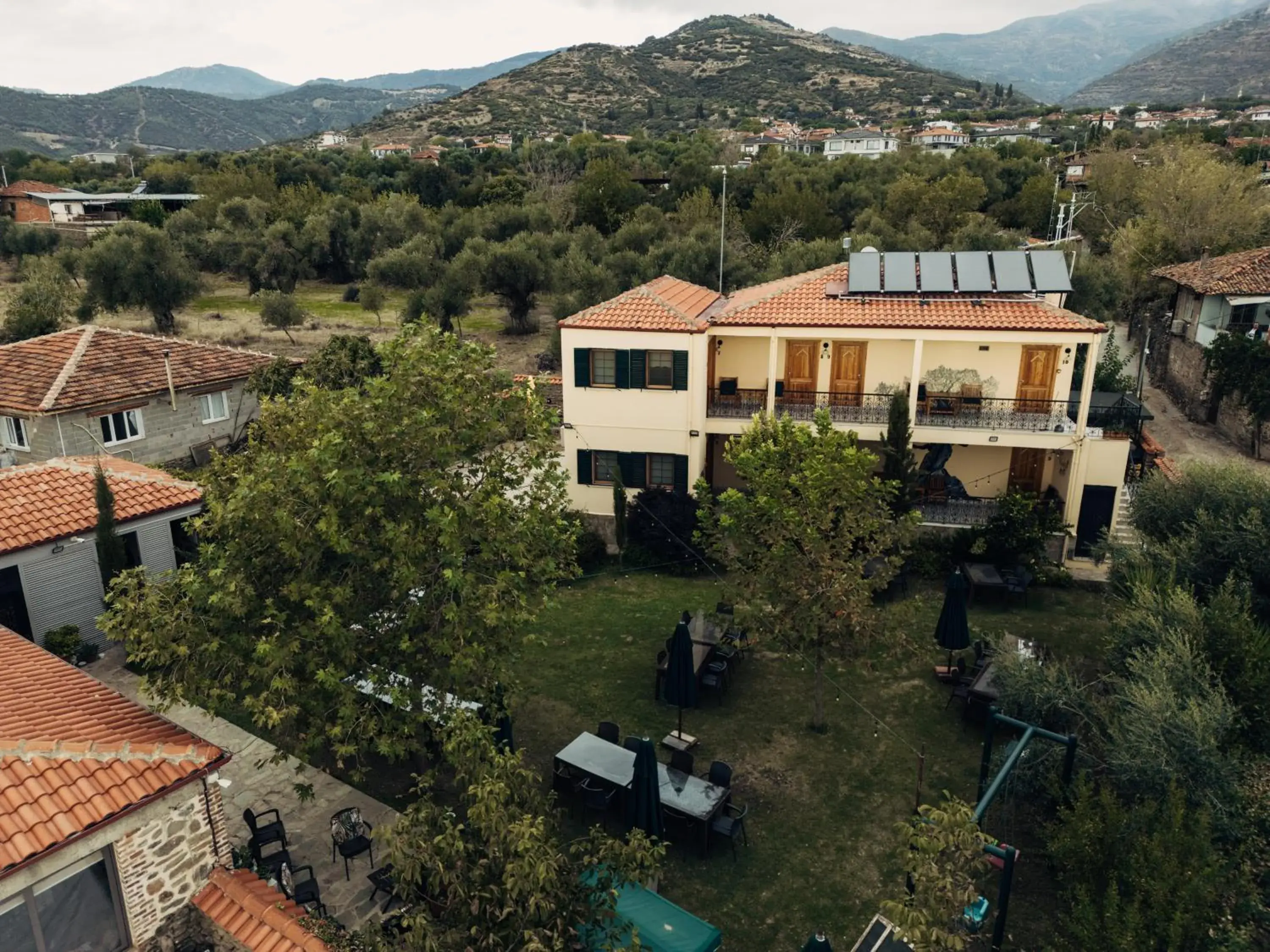 Property building in Birgi Rukim Otel Property building in Birgi Rukim Otel