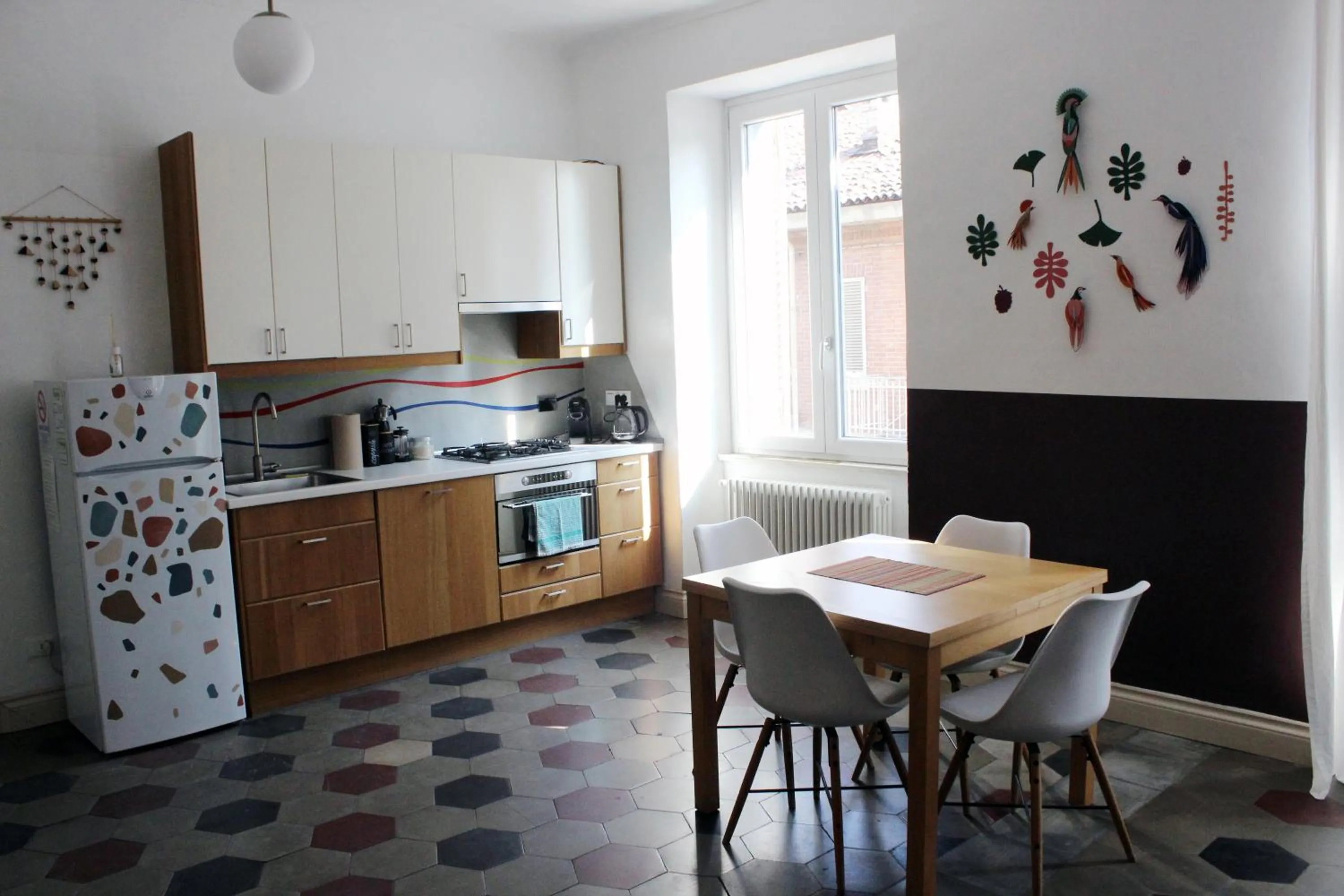 Kitchen or kitchenette in Bamboo Eco Hostel