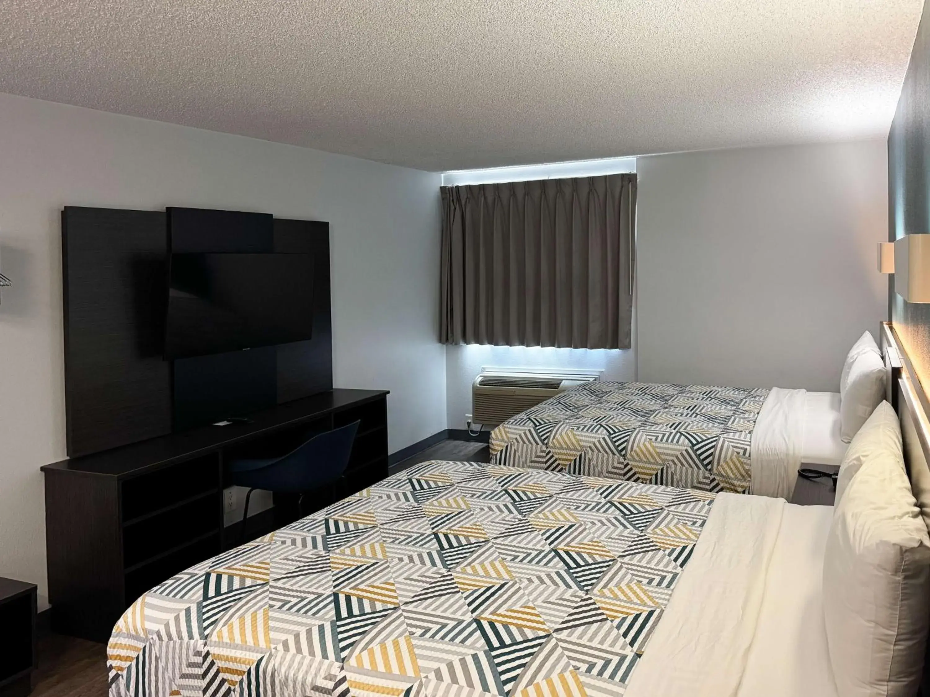 Bedroom, Bed in Motel 6-Carson, CA Bedroom, Bed in Motel 6-Carson, CA