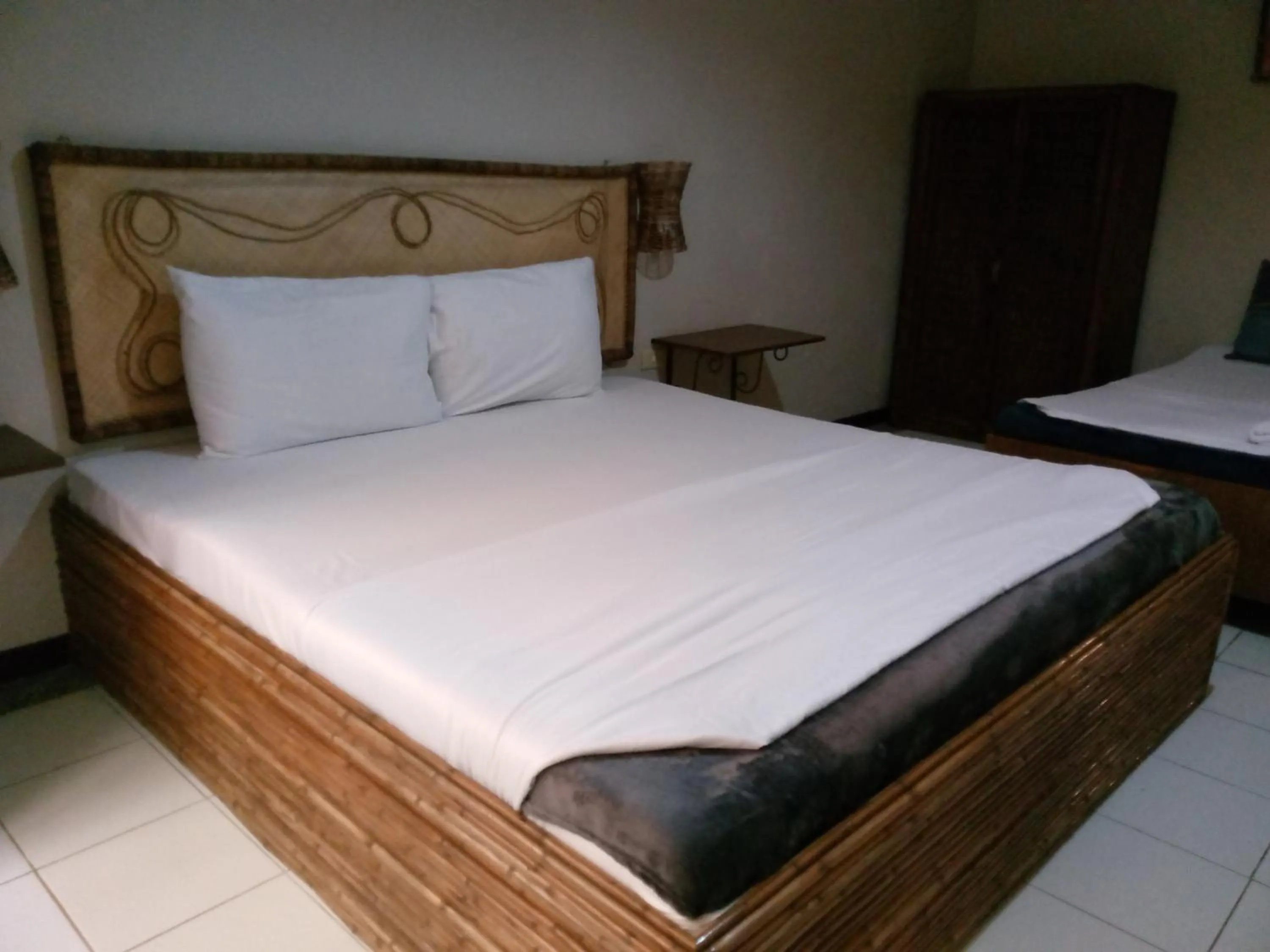 Bed in Alfonso Hotel