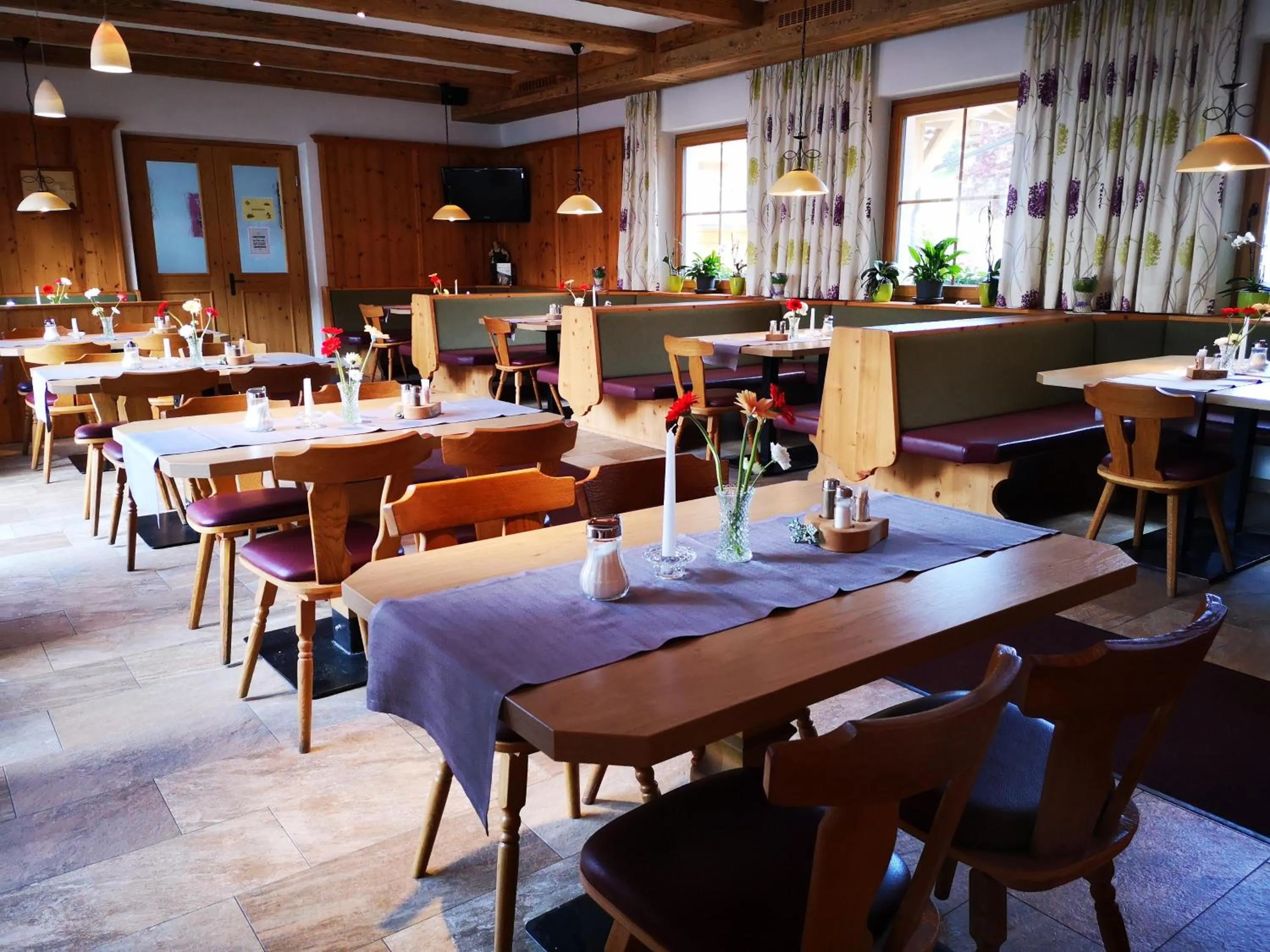 Restaurant/places to eat in Appartements Fritzhof