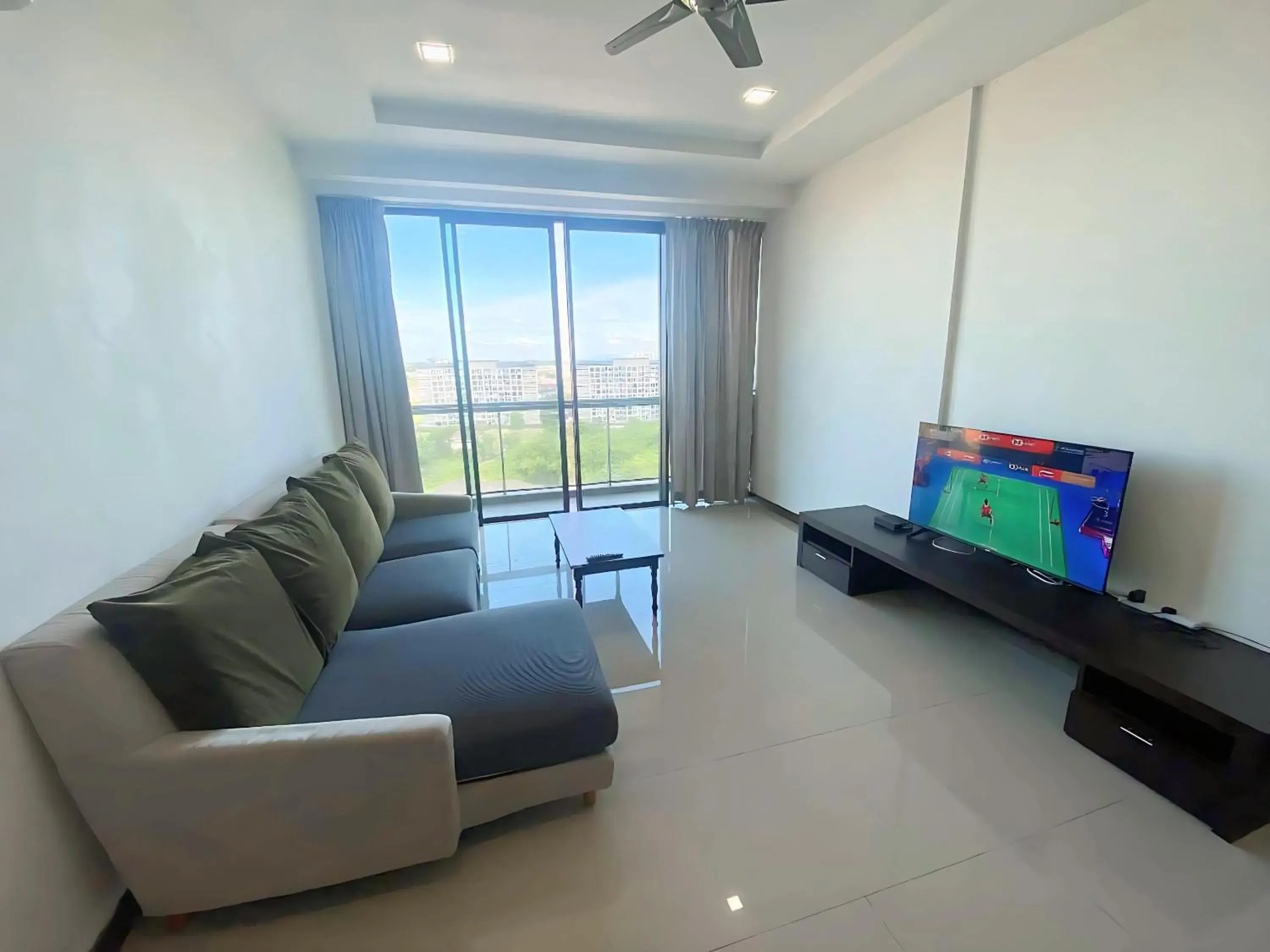 Apartment with City View in Imperial Suites at Boulevard Mall Apartment with City View in Imperial Suites at Boulevard Mall