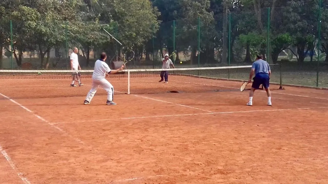 COSSIMBAZAR PALACE OF THE ROYS ( RAJBARI)