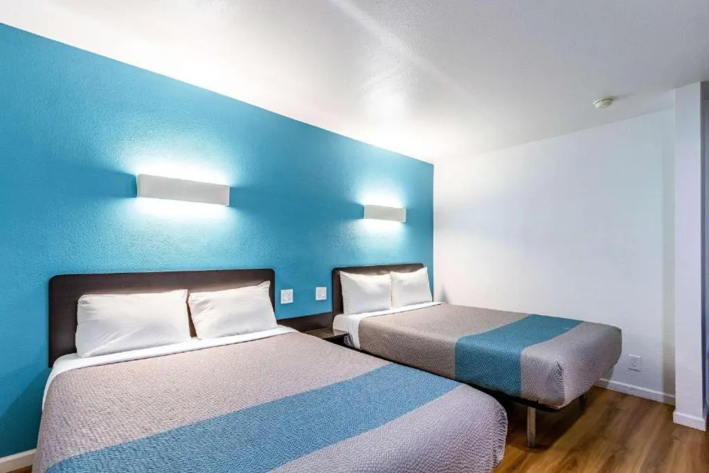 Bed in Motel 6-Fountain Valley, CA - Huntington Beach Area