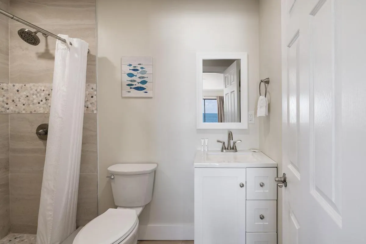 Conch Key Fishing Lodge & Marina