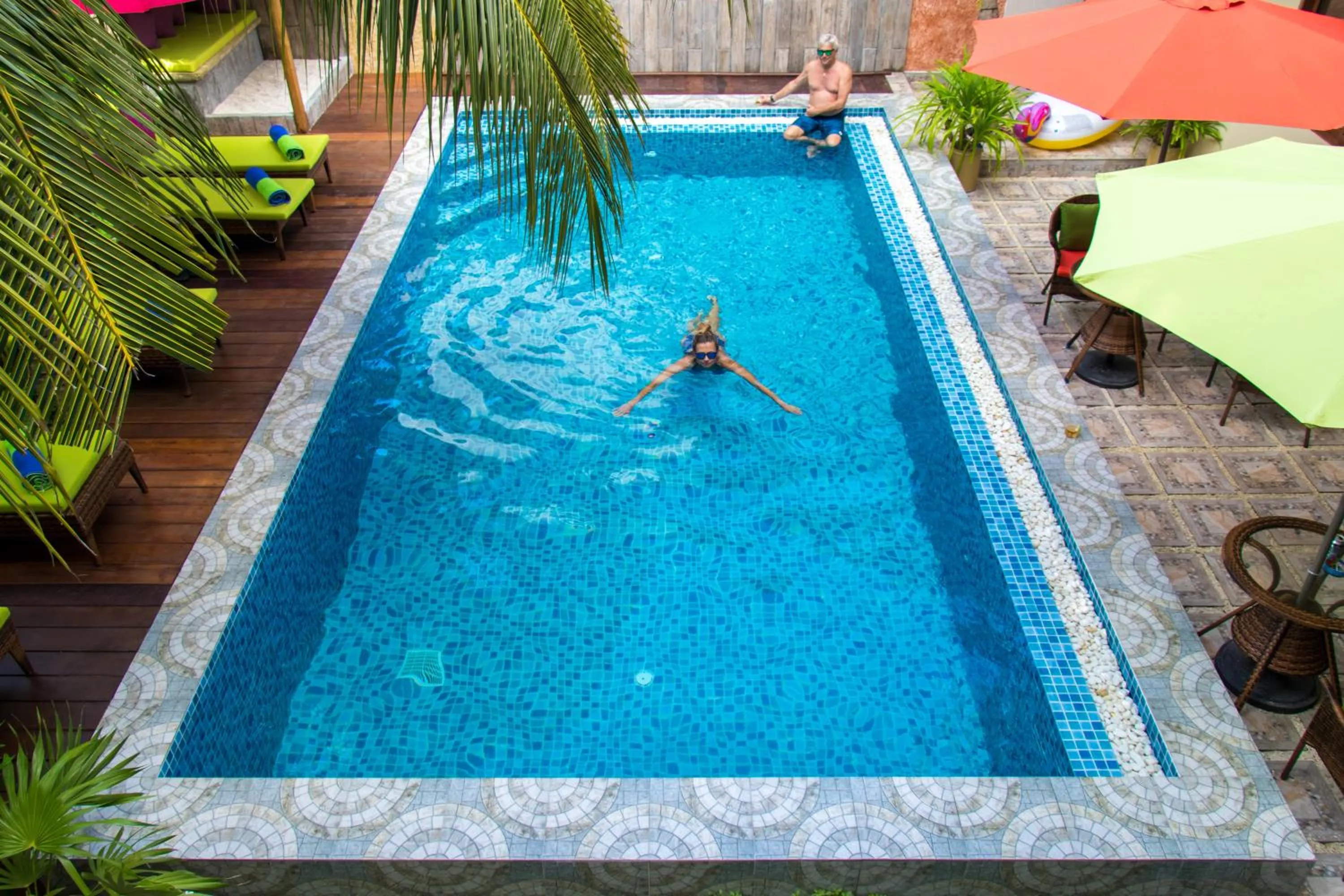 Swimming pool in Rosy Villa Hotel