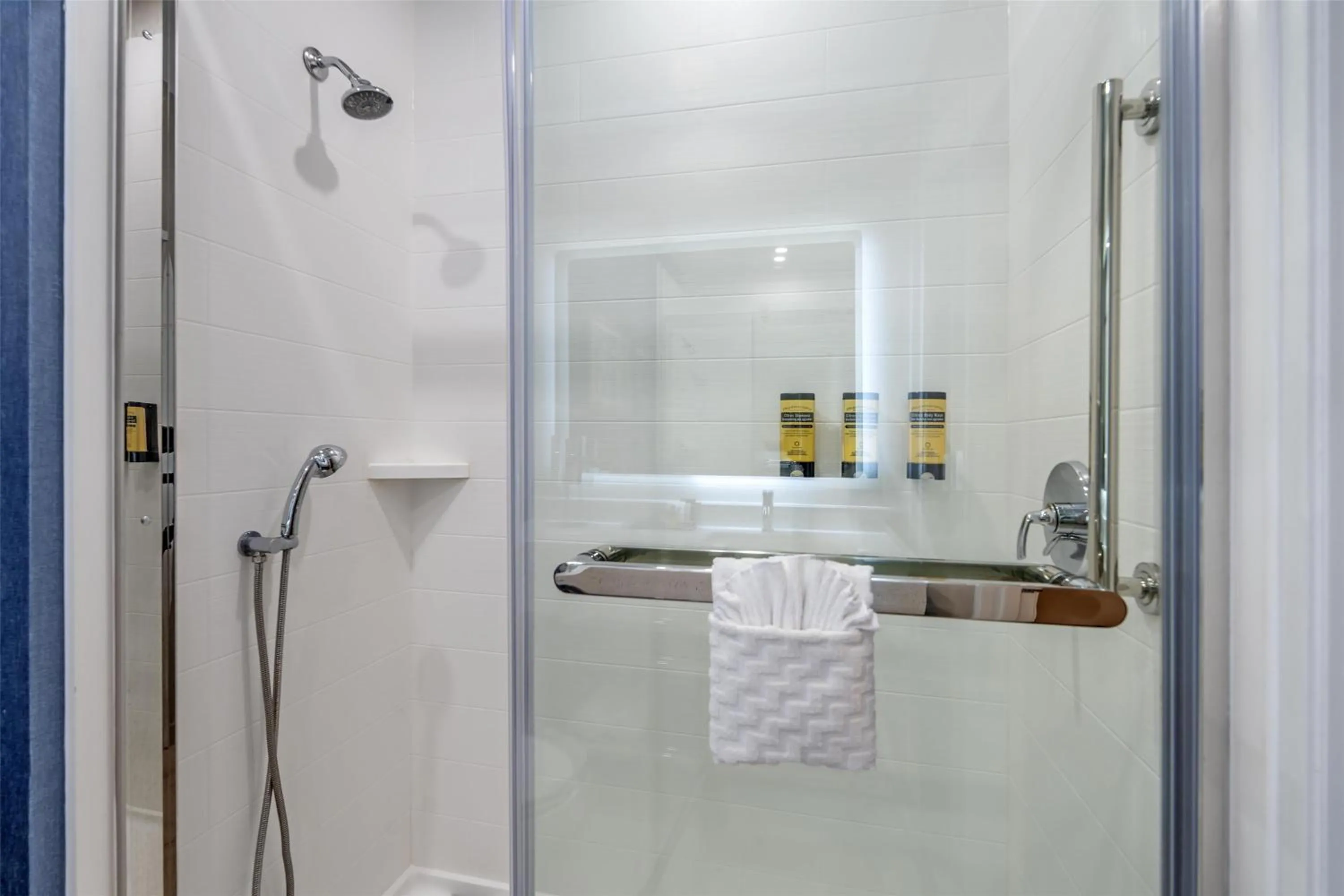 Bathroom in Best Western Plus Hotel at the Convention Center