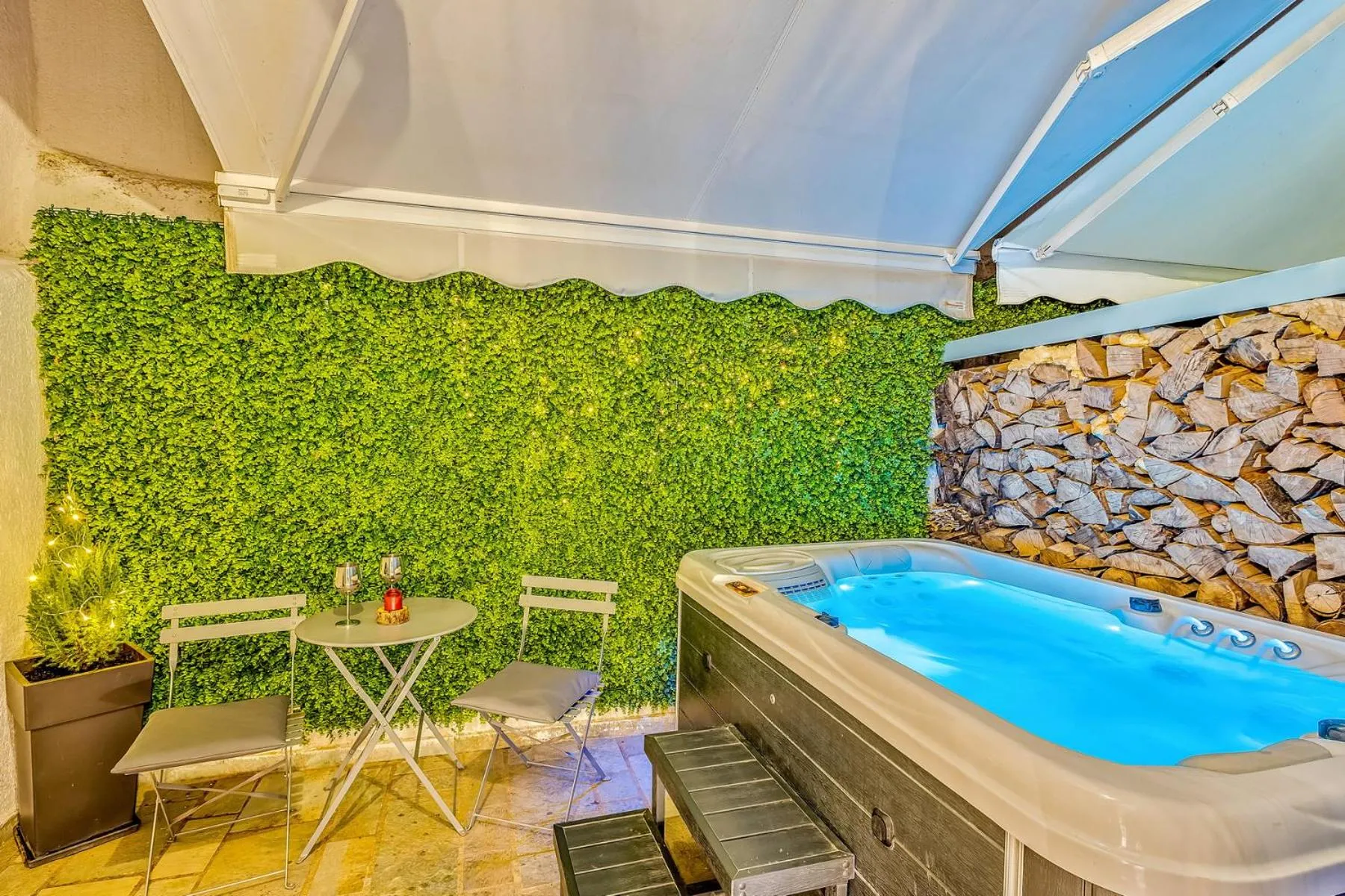 Blue Mountain Guesthouse by Seablue