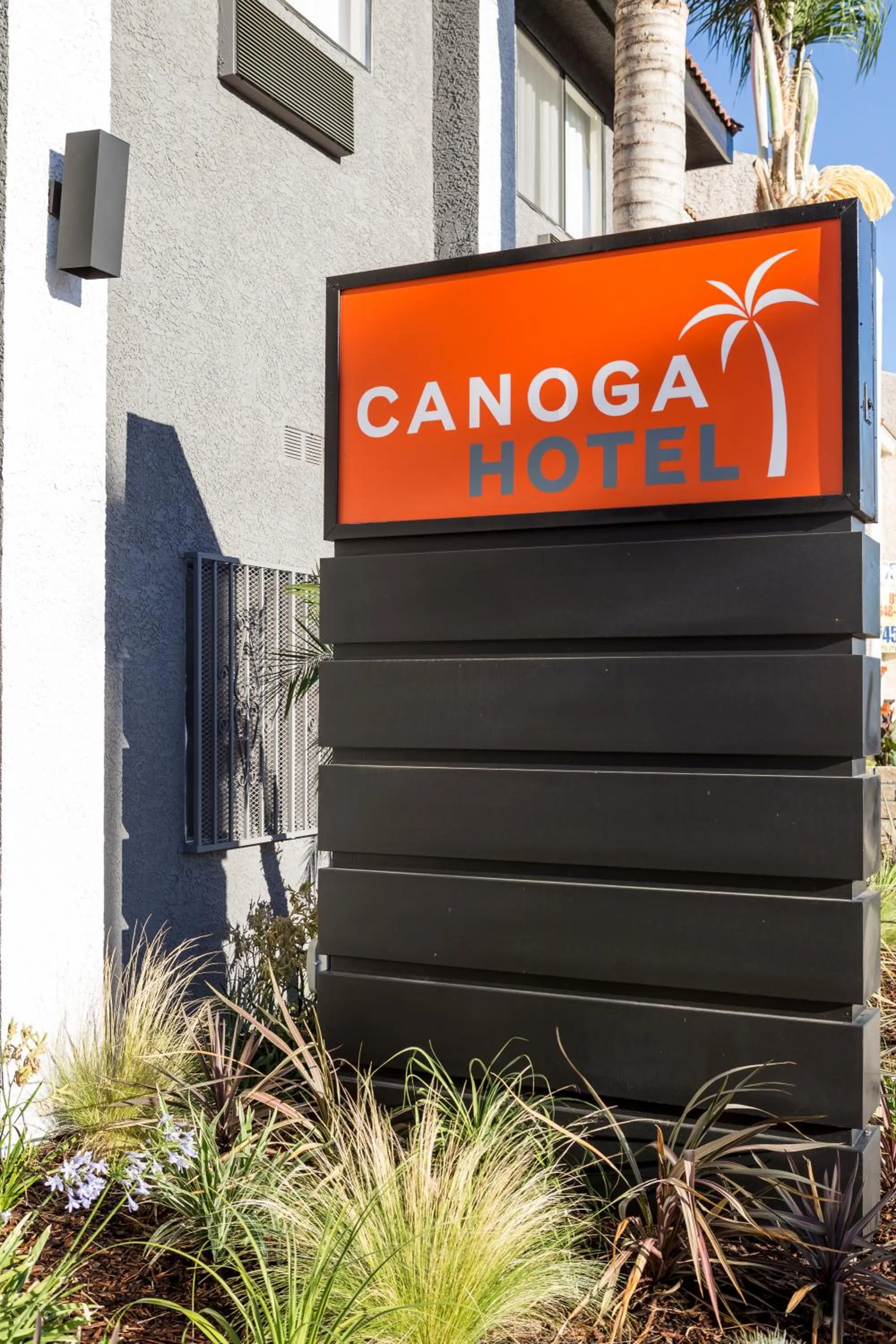 Decorative detail in Canoga Hotel at Warner Center